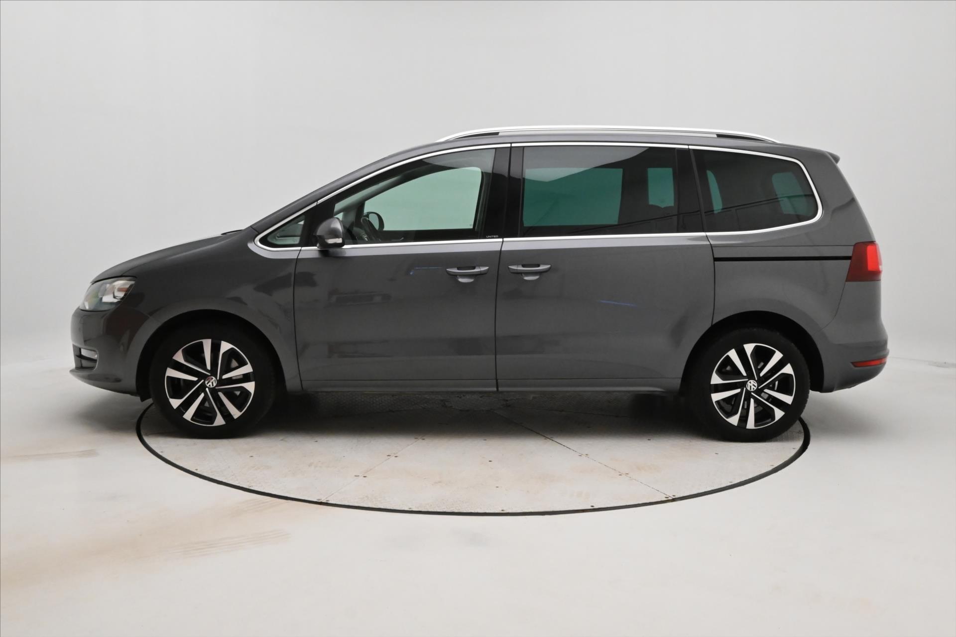 Hlavní fotografie vozu Volkswagen Sharan 2,0 TDI 110 kW DSG 7MÍST Záruka až 5 let (8)