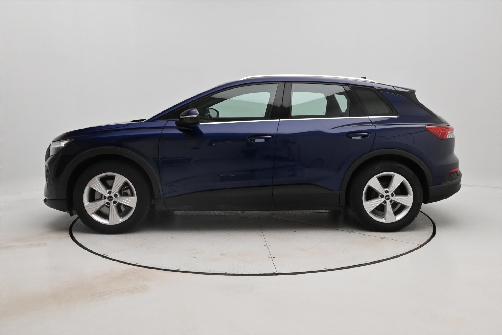 Hlavní fotografie vozu Audi Q4 40 e-tron 150kW 82kWh SOH 92% Záruka až 3 roky (8)