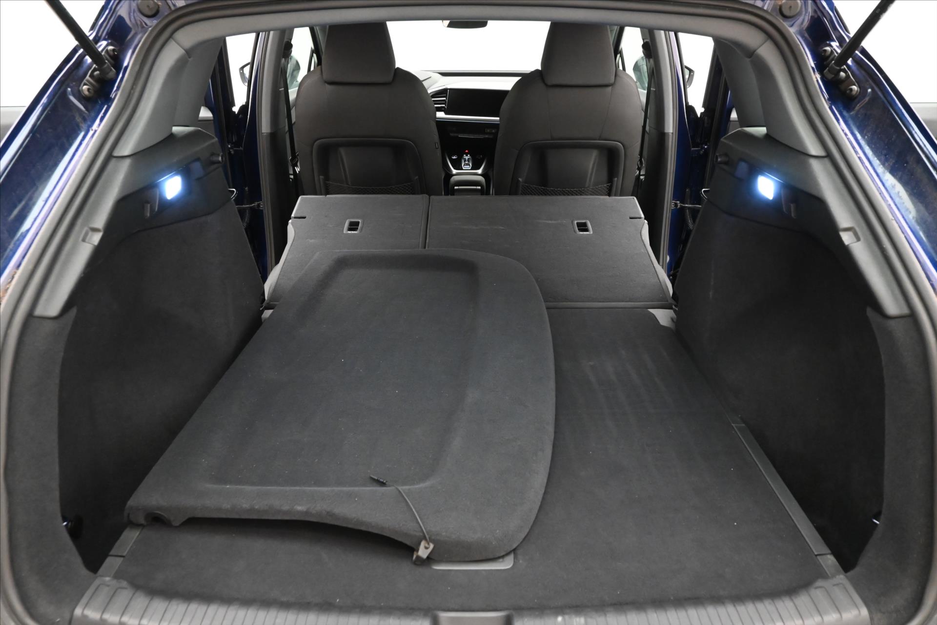 Hlavní fotografie vozu Audi Q4 40 e-tron 150kW 82kWh Záruka až 3 roky (10)