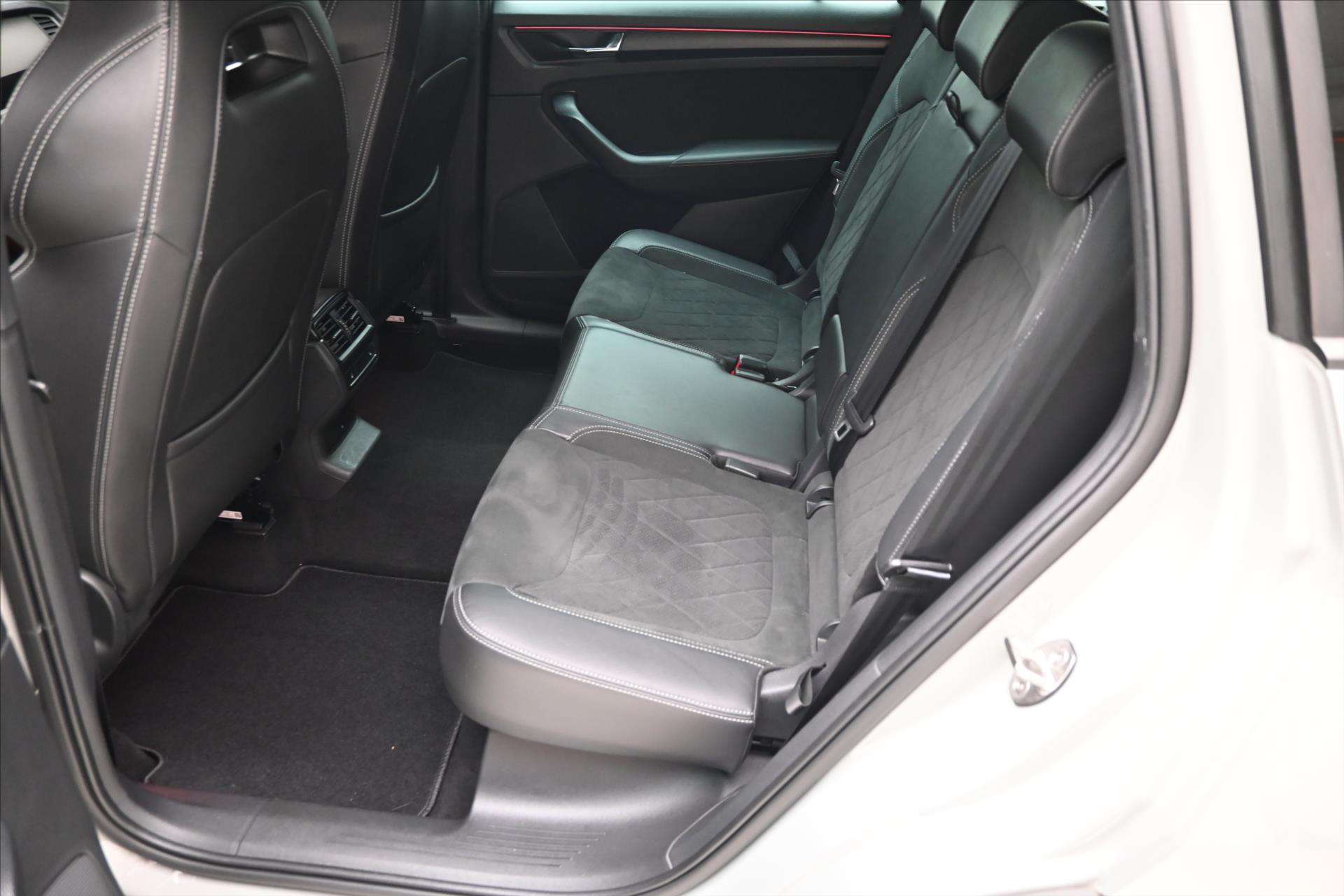 Hlavní fotografie vozu Škoda Kodiaq 2,0 TDI 147kW DSG 4x4 Sport LINE Záruka až 5 let (14)