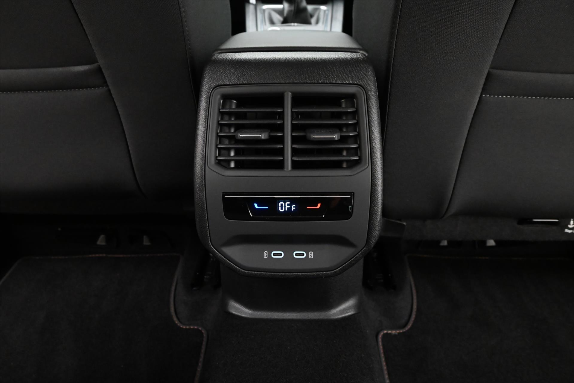 Hlavní fotografie vozu Seat Leon 1,5 TSI 85kW Style Záruka až 5 let (21)