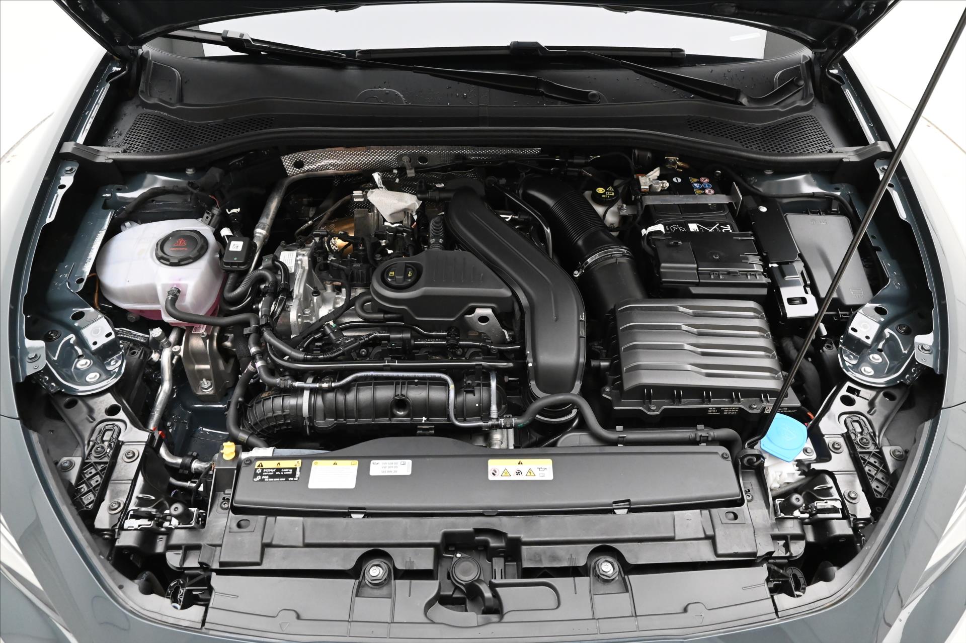 Hlavní fotografie vozu Seat Leon 1,5 TSI 85kW Style Záruka až 5 let (9)