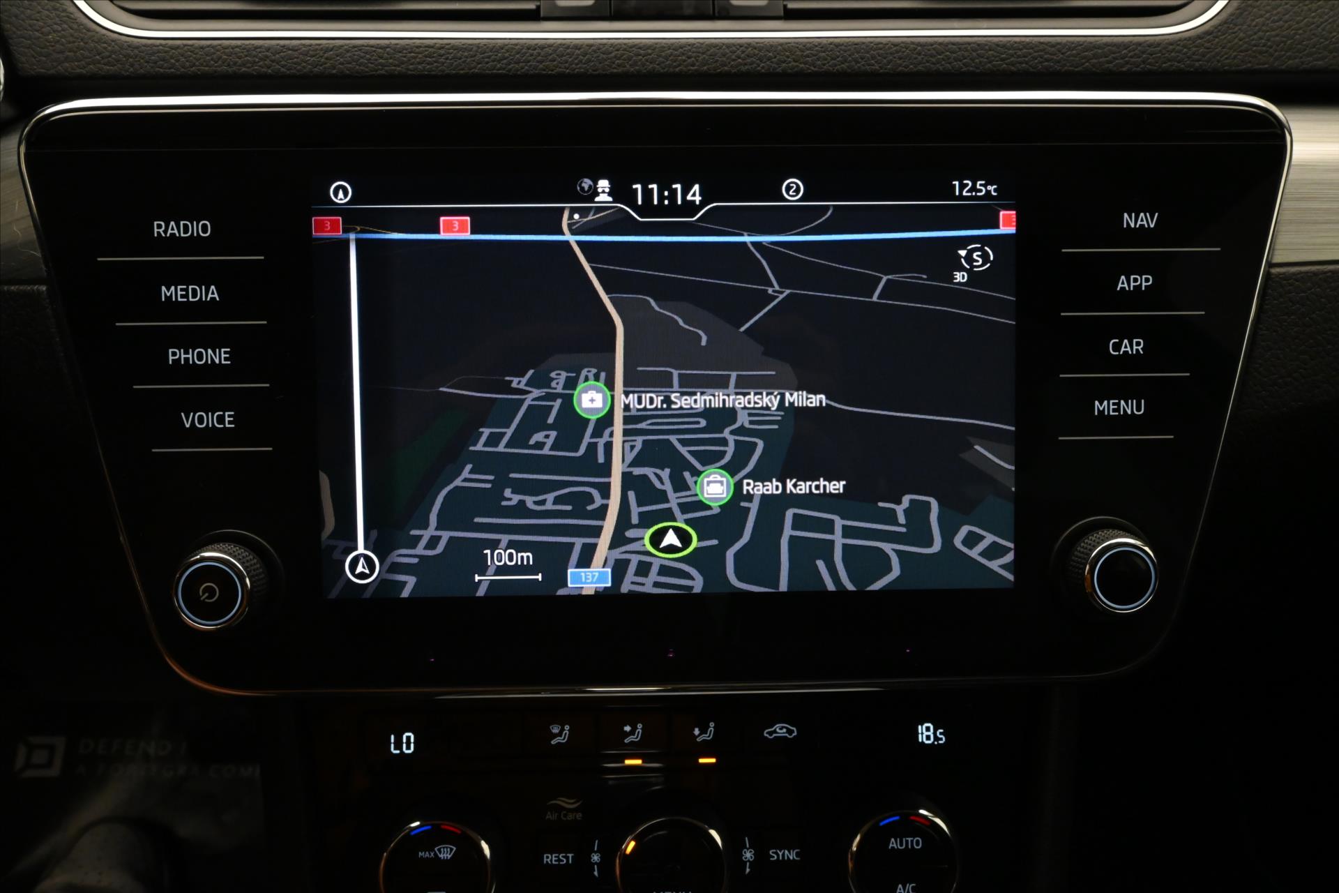 Hlavní fotografie vozu Škoda Superb 2,0 TDI 110kW DSG NAVIGACE Záruka až 5 let (20)