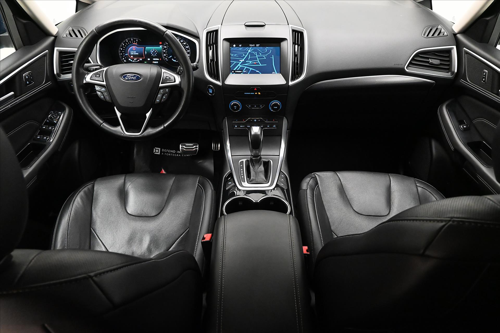 Hlavní fotografie vozu Ford S-MAX 2,0 TDCi 132 kW Záruka až 5 let (16)