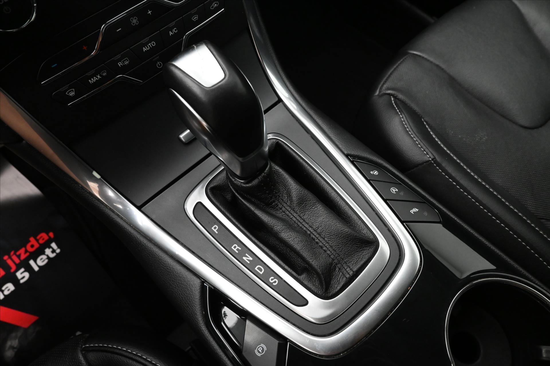 Hlavní fotografie vozu Ford S-MAX 2,0 TDCi 132 kW Záruka až 5 let (22)