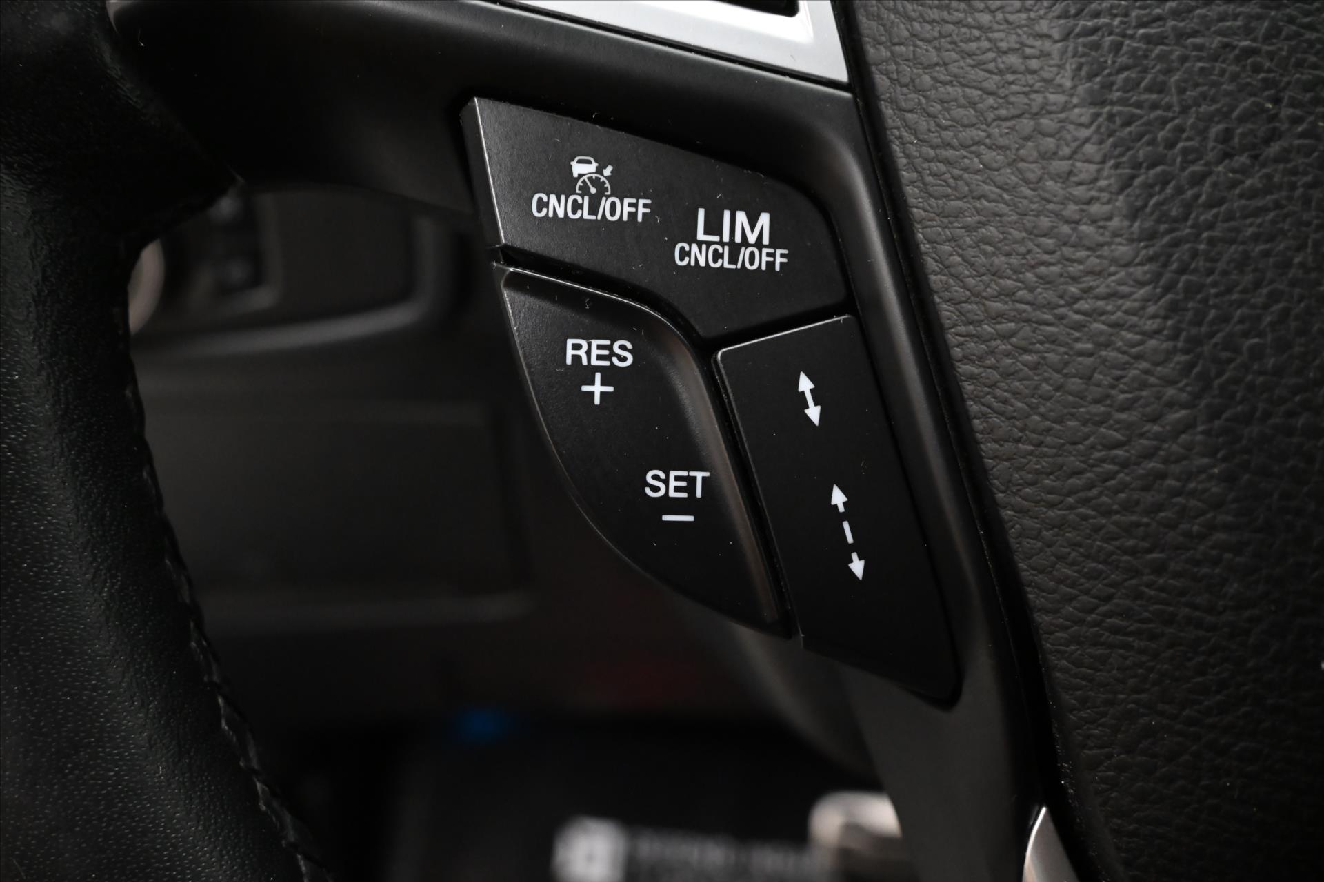 Hlavní fotografie vozu Ford S-MAX 2,0 TDCi 132 kW Záruka až 5 let (23)