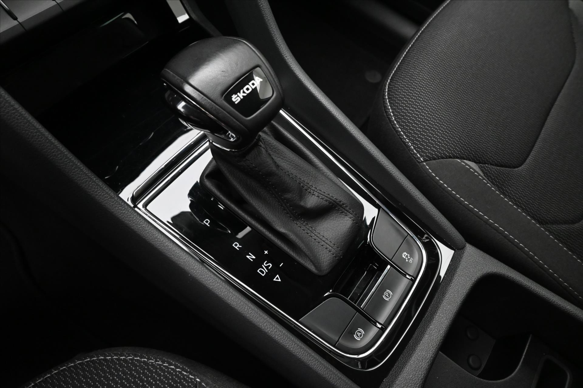 Hlavní fotografie vozu Škoda Kodiaq 2,0 TDI 110kW DSG Navi Tažné Záruka až 5 let (22)