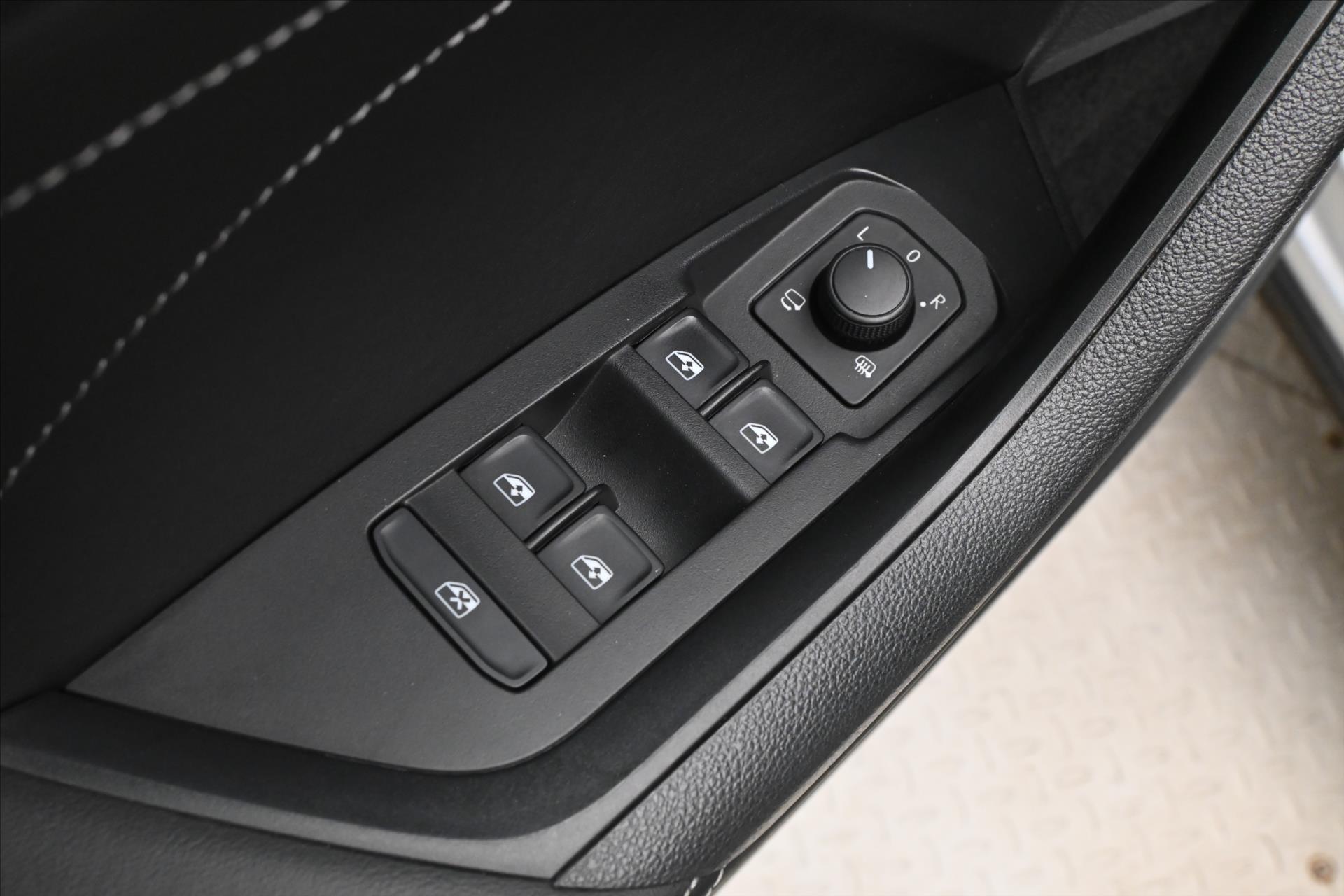Hlavní fotografie vozu Škoda Kodiaq 2,0 TDI 110kW DSG Navi Tažné Záruka až 5 let (25)