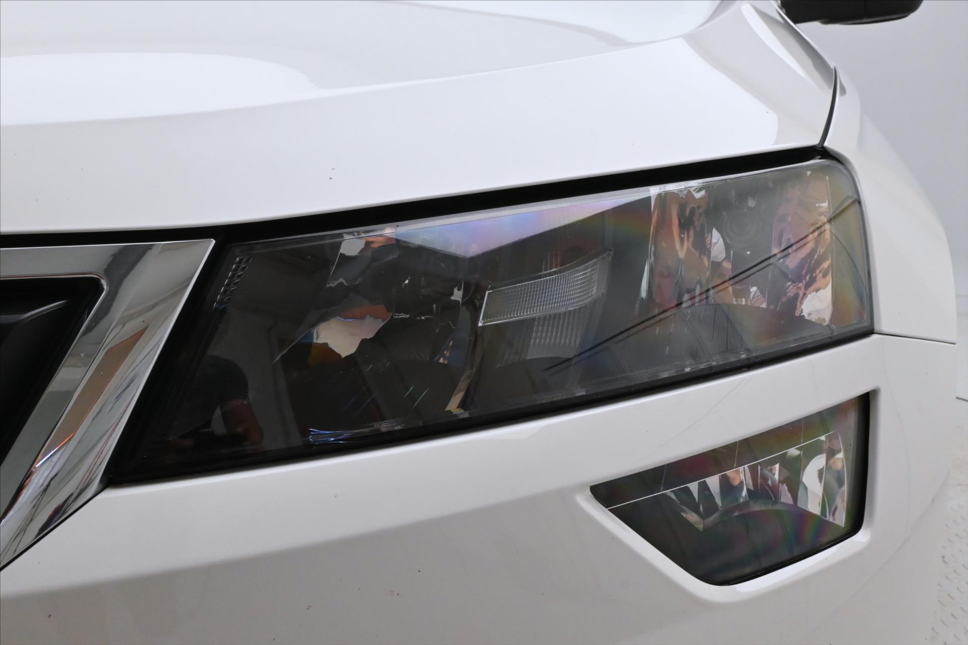 Main photo of the car Skoda Karoq 1.5 TSI 110 kW Ambition Towing Warranty up to 5 years (28)