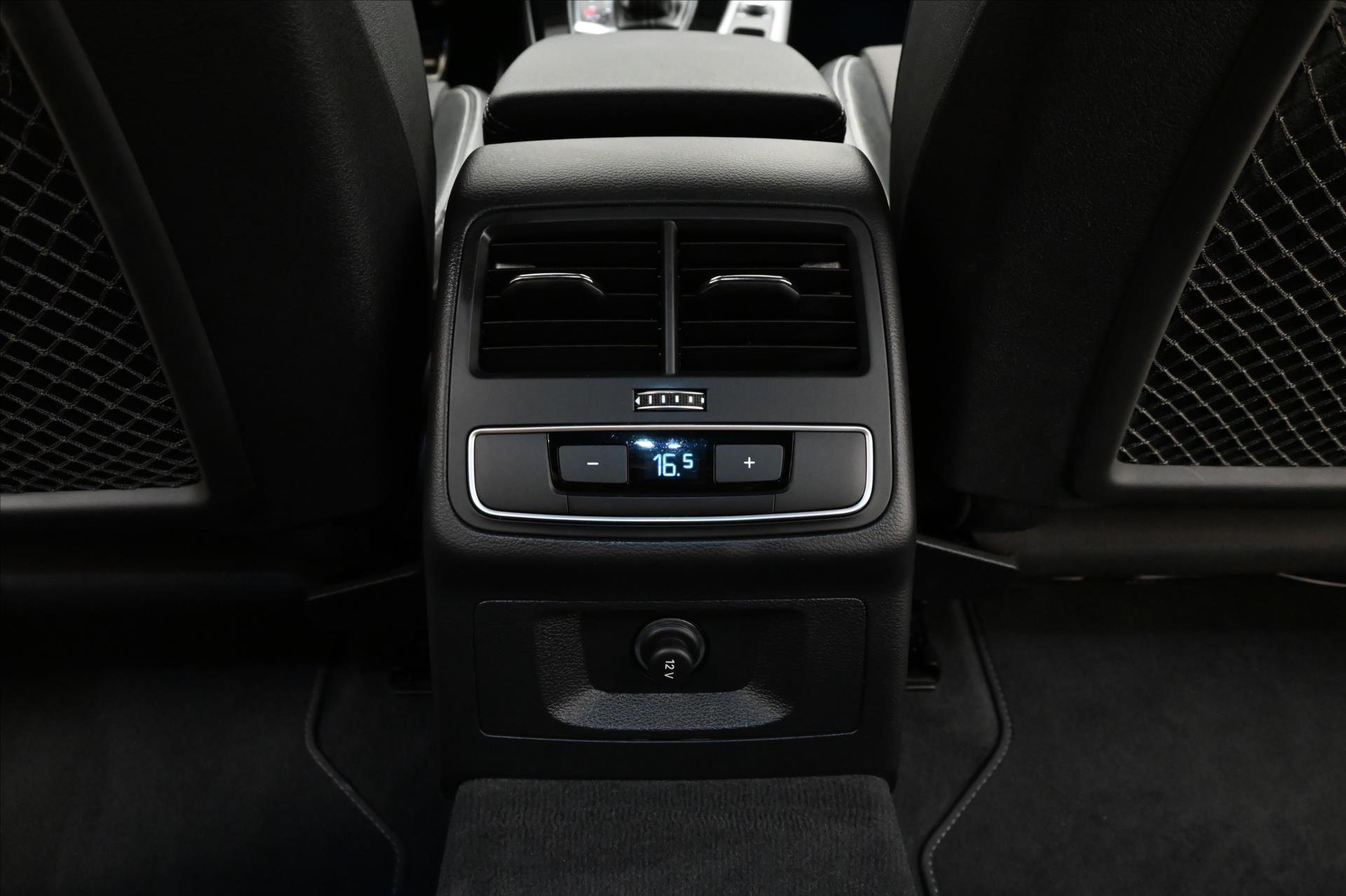 Main photo of the car Audi A4 2,0 40TDI 150kW QUATTRO S-LINE Záruka až 5 let (23)