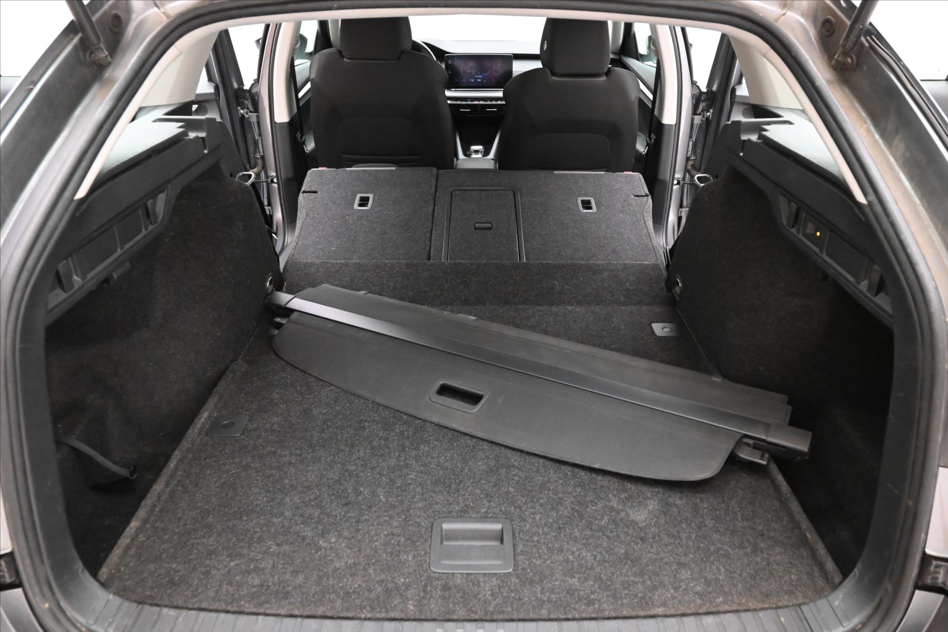 Main photo of the car Skoda Octavia 2,0 TDI 110kW DSG Ambition Záruka až 5 let (10)