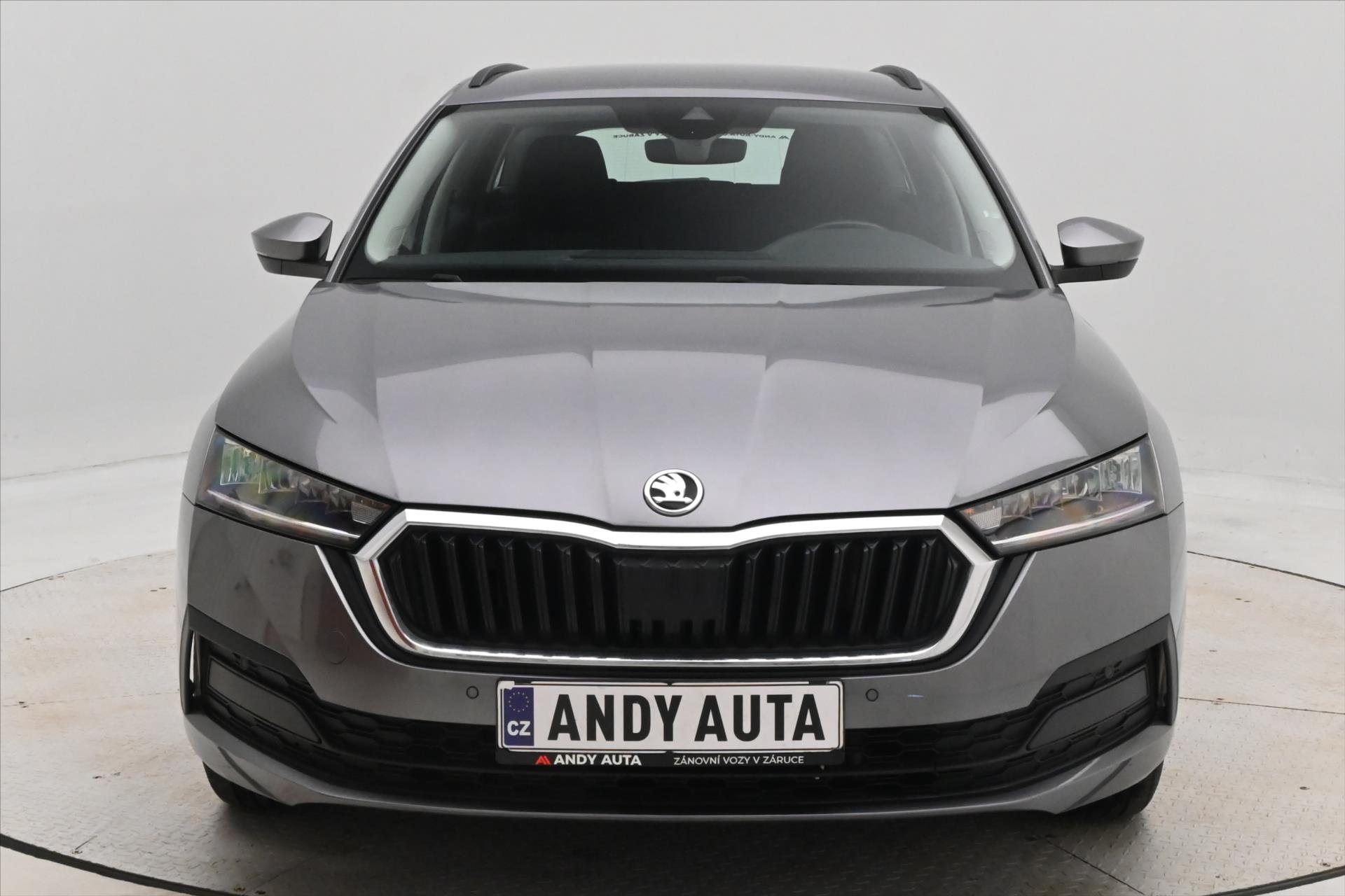 Main photo of the car Skoda Octavia 2,0 TDI 110kW DSG Ambition Záruka až 5 let (2)