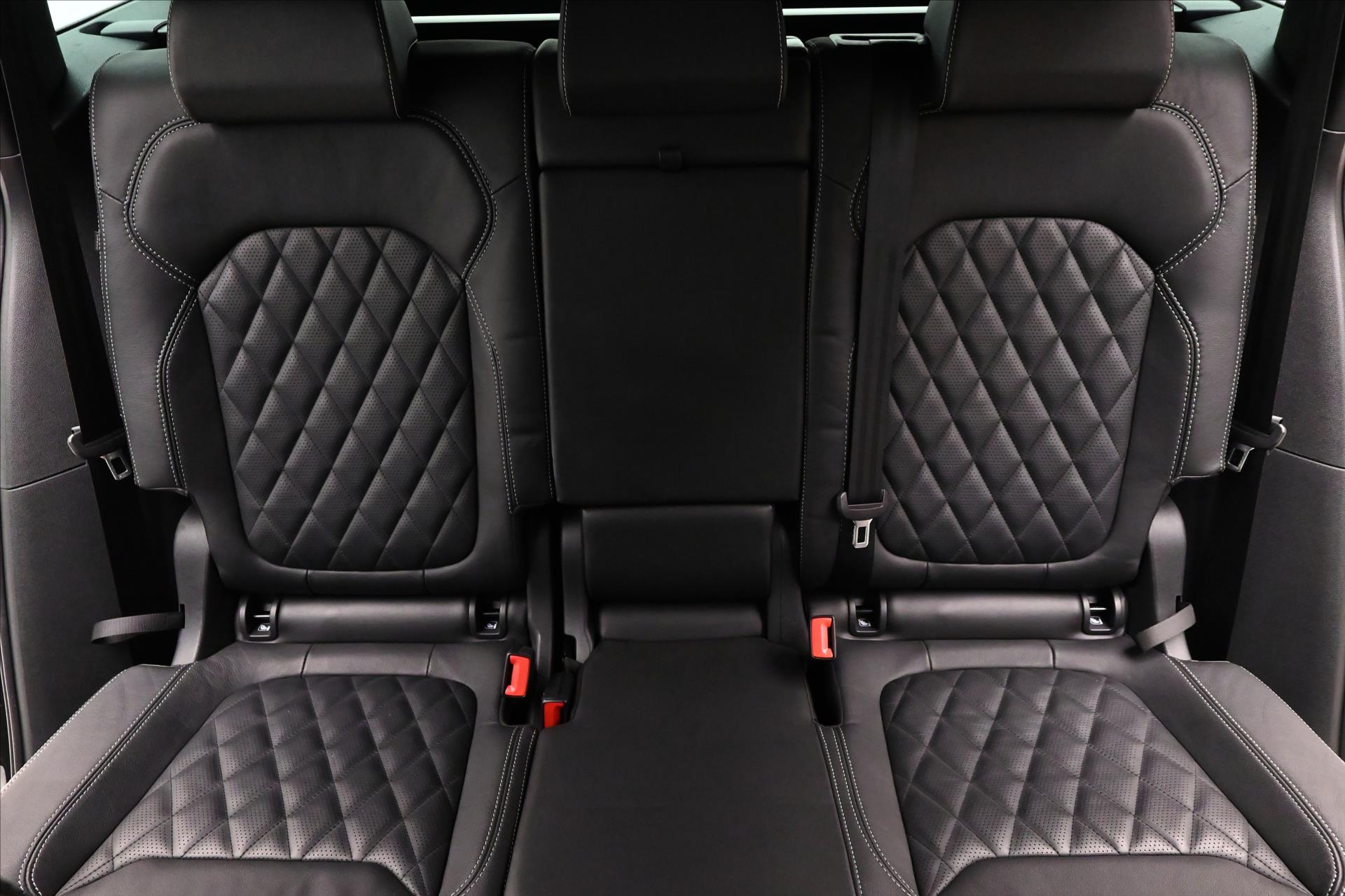 Main photo of the car Skoda Kodiaq 2,0 TDI 147kW DSG 4x4 Sport LINE Záruka až 5 let (29)