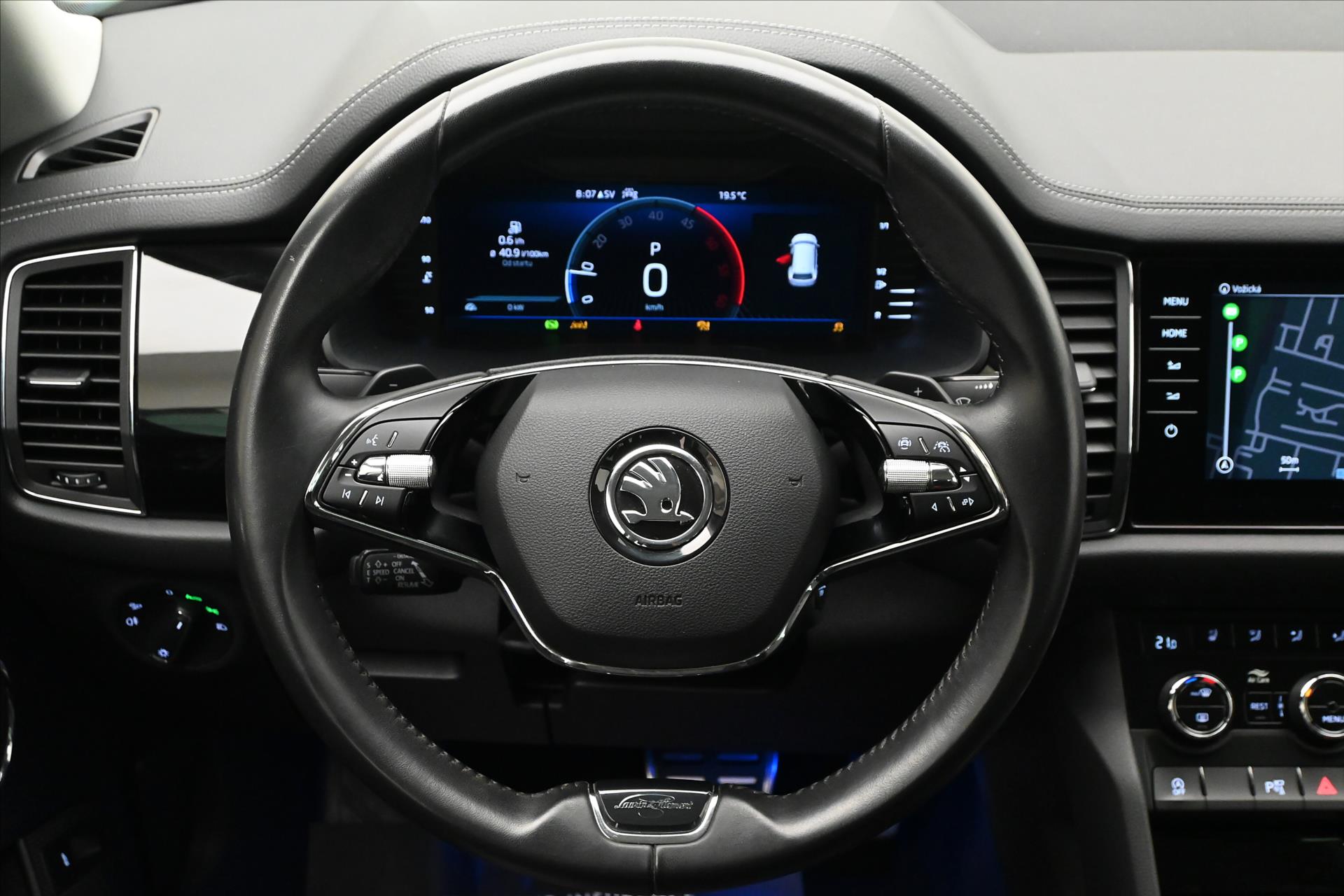 Hlavní fotografie vozu Škoda Kodiaq 2,0 TDI 147kW DSG L&K Záruka až 5 let (18)