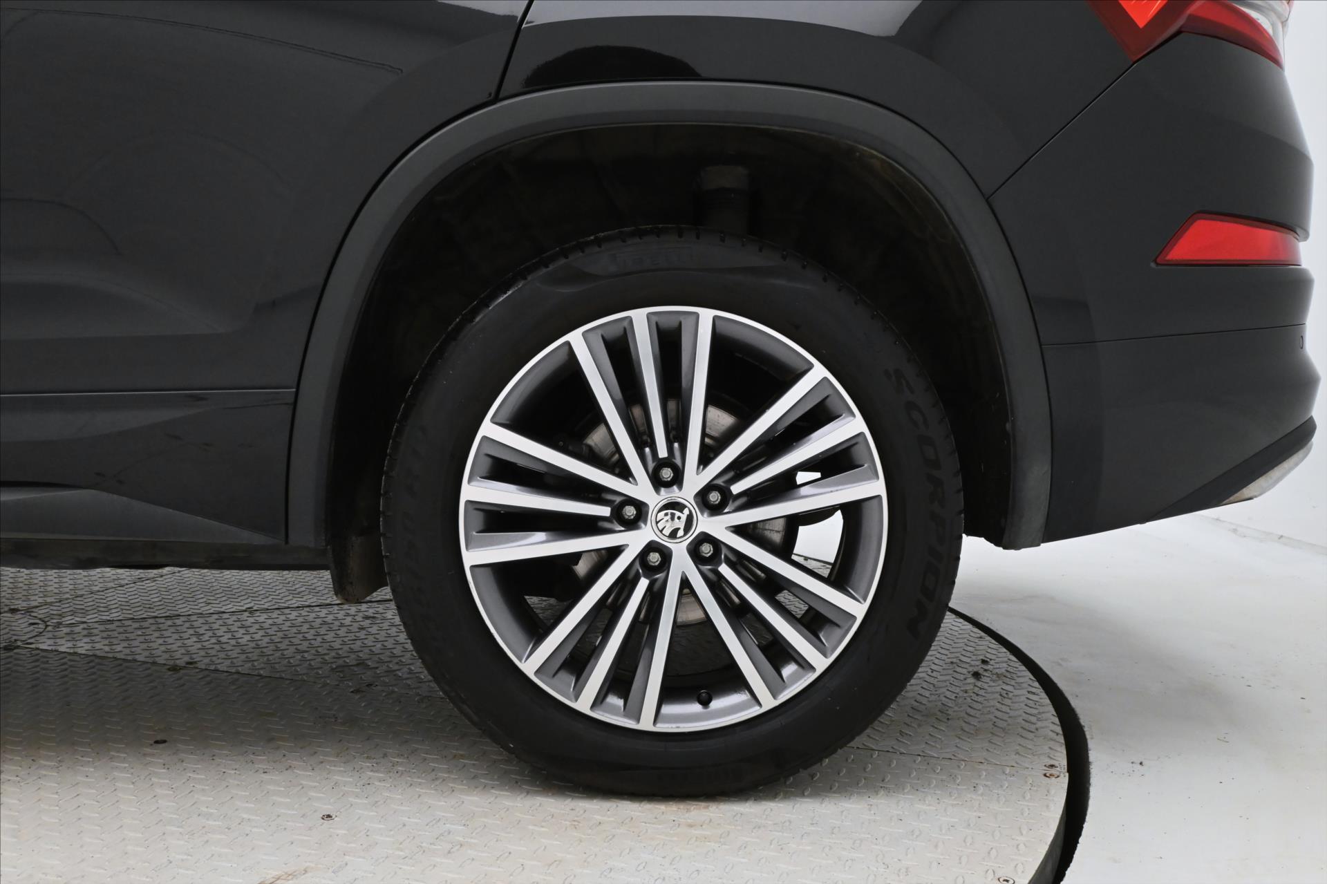 Hlavní fotografie vozu Škoda Kodiaq 2,0 TDI 147kW DSG L&K Záruka až 5 let (32)