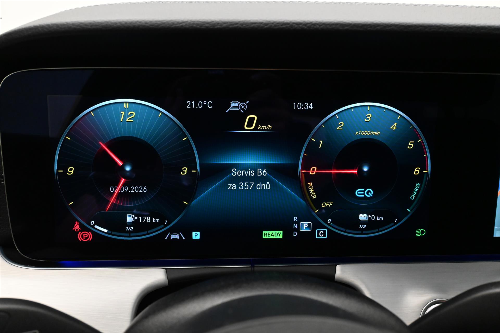 Hlavní fotografie vozu Mercedes-Benz Třídy E 2,0 300de 225kW 4Matic SoH 97% Záruka až 5 let (17)