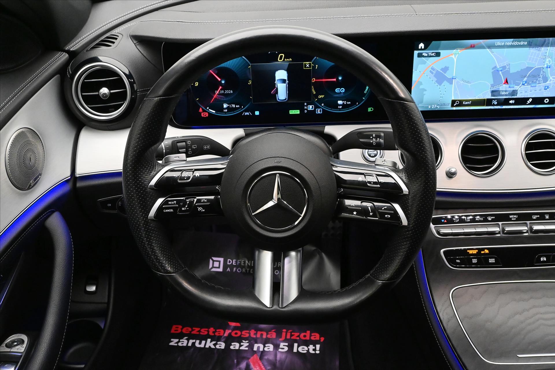 Hlavní fotografie vozu Mercedes-Benz Třídy E 2,0 300de 225kW 4Matic Záruka až 5 let (18)