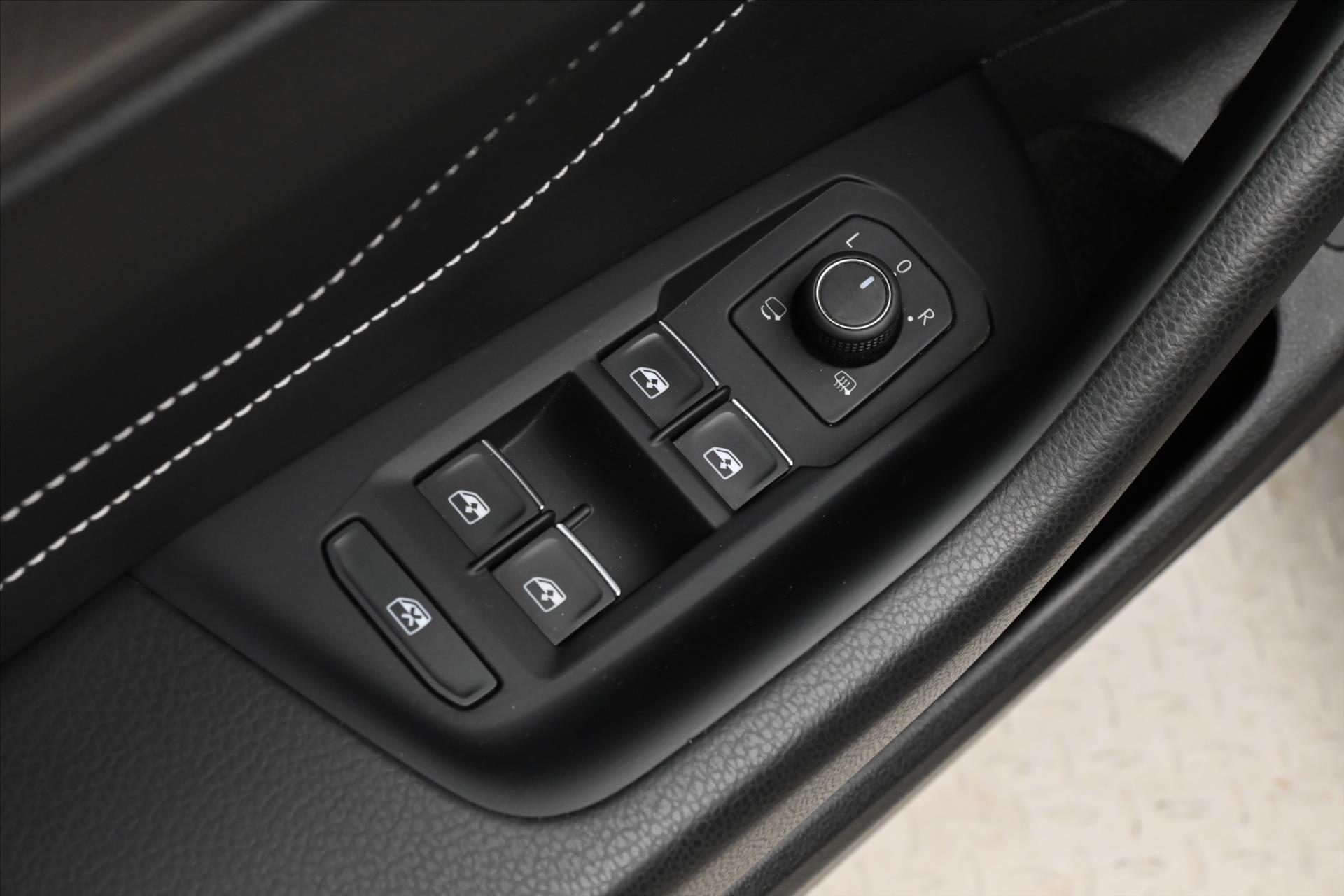 Hlavní fotografie vozu Volkswagen Passat 2,0 TDI 147kW Alltrack DSG 4Motion Záruka až 5 let (26)