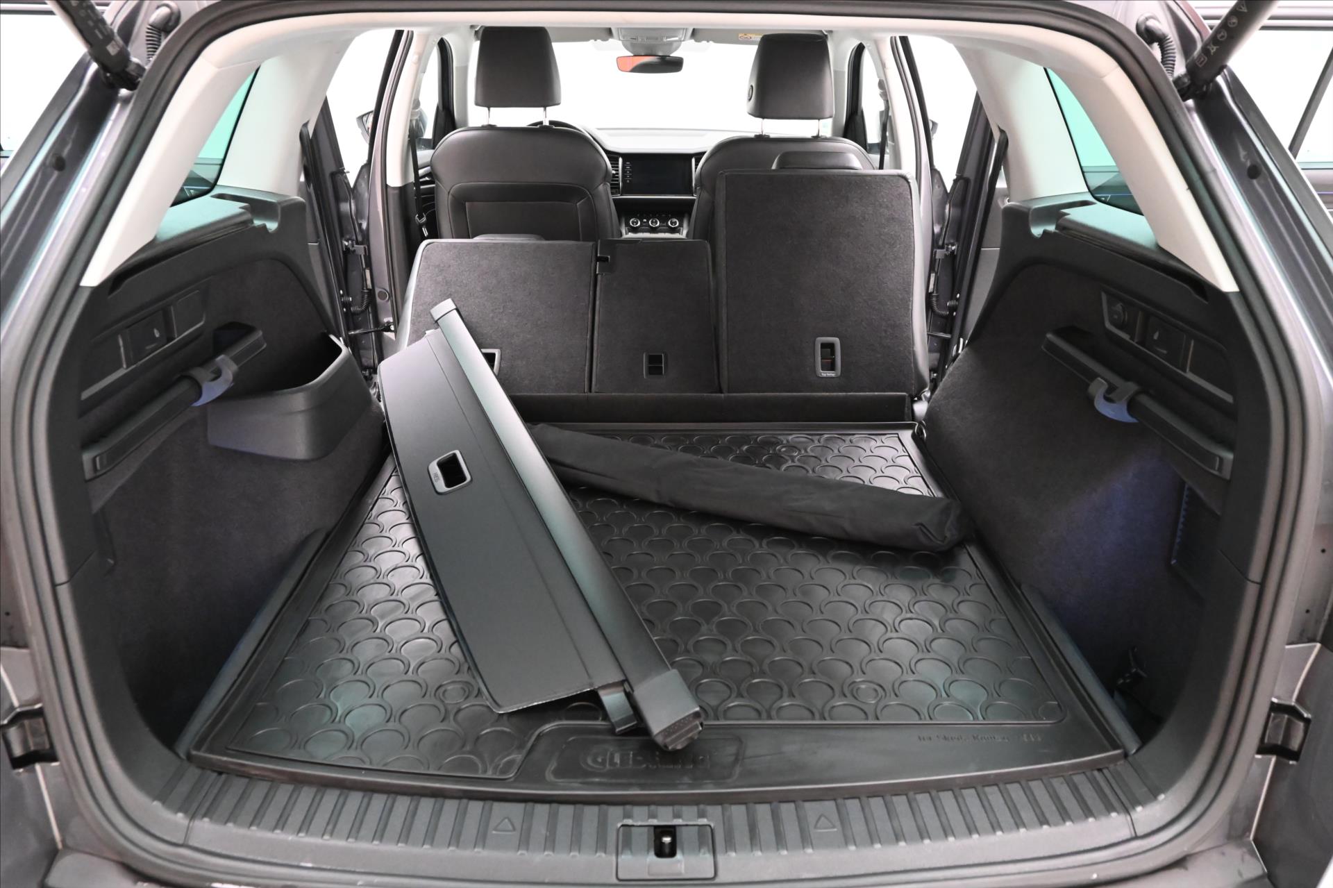 Main photo of the car Skoda Kodiaq 2,0 TDI 147 kW DSG 4x4 L&K Záruka až 5 let (11)