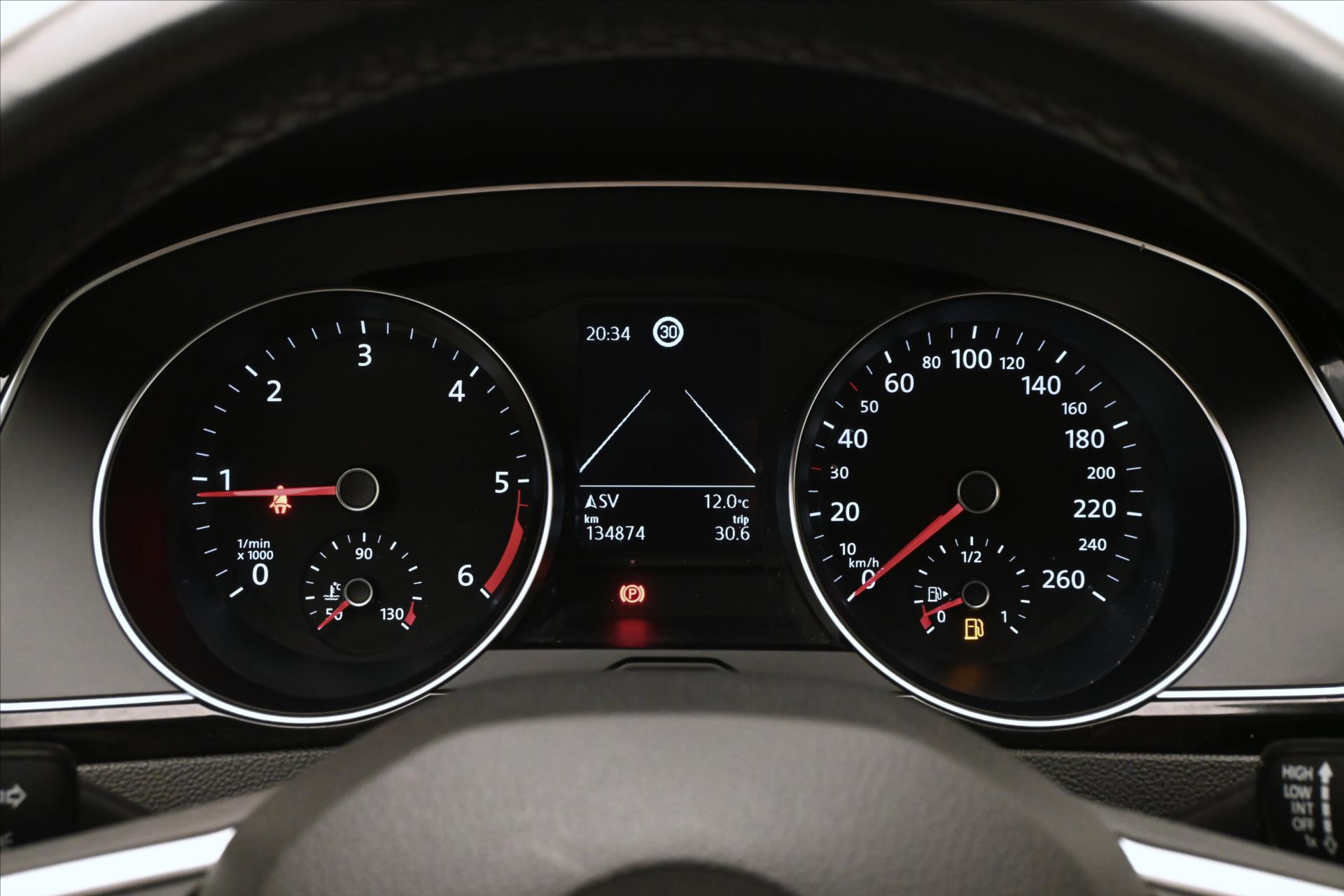 Main photo of the car Volkswagen Passat 2,0 TDI 110kW Business Záruka až 5 let (14)