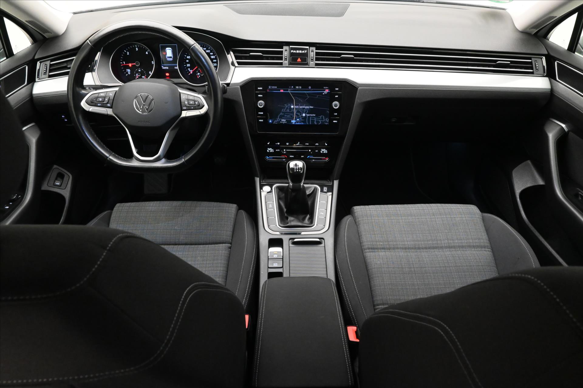 Hlavní fotografie vozu Volkswagen Passat 2,0 TDI 110kW Business Záruka až 5 let (15)