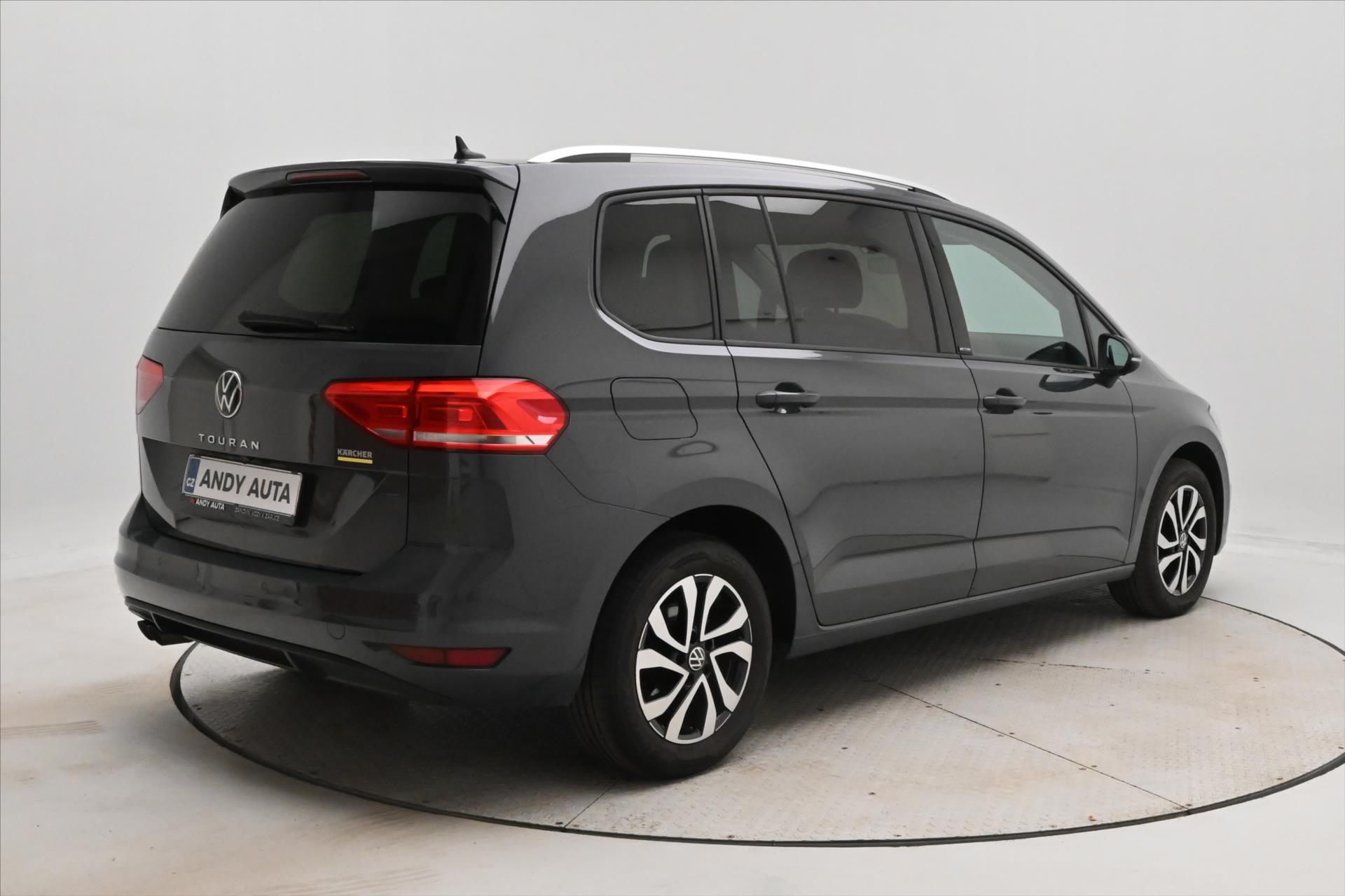Main photo of the car Volkswagen Touran 2,0 TDI 110kW Active Záruka až 5 let (5)