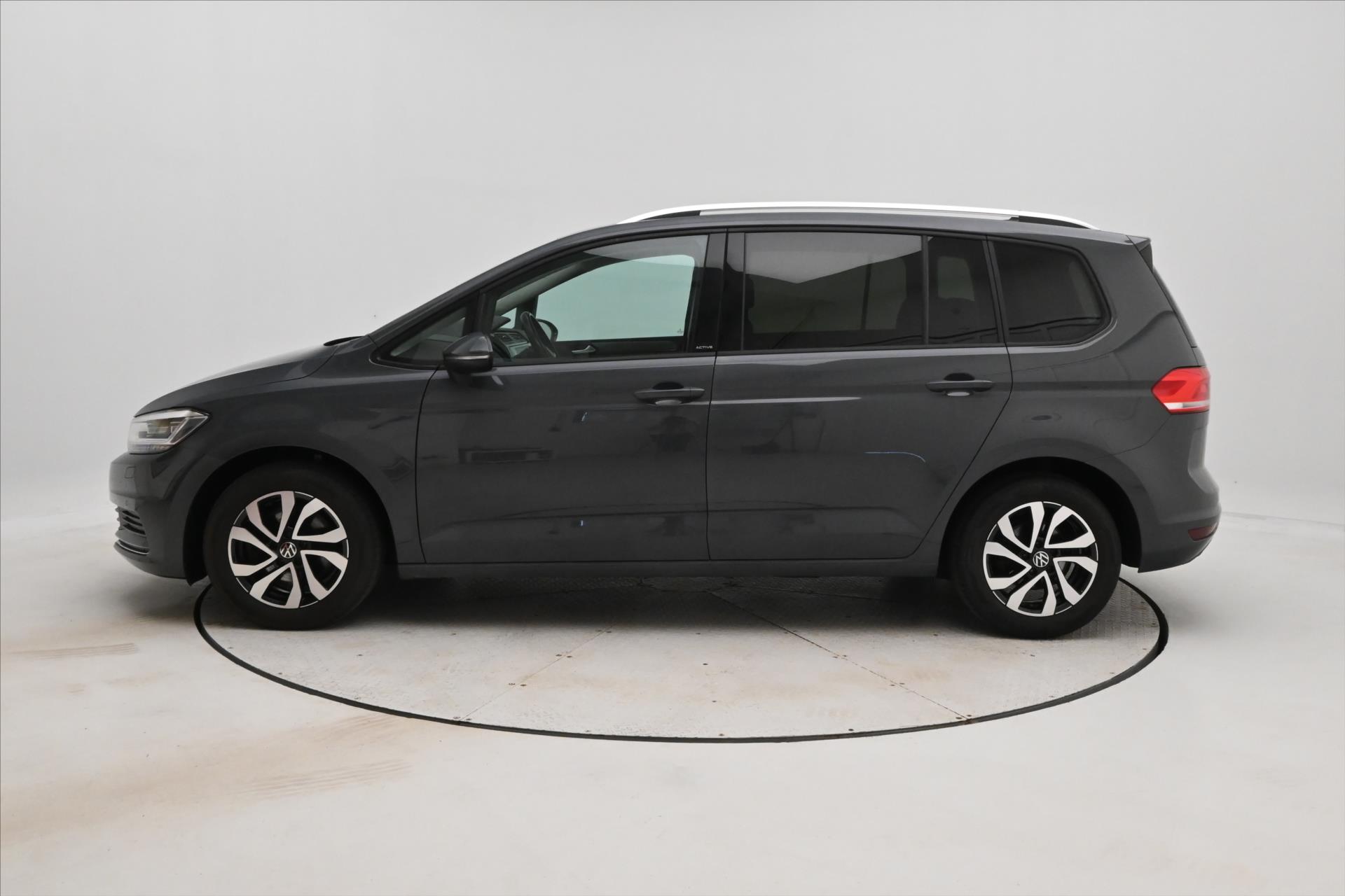 Main photo of the car Volkswagen Touran 2,0 TDI 110kW Active Záruka až 5 let (8)