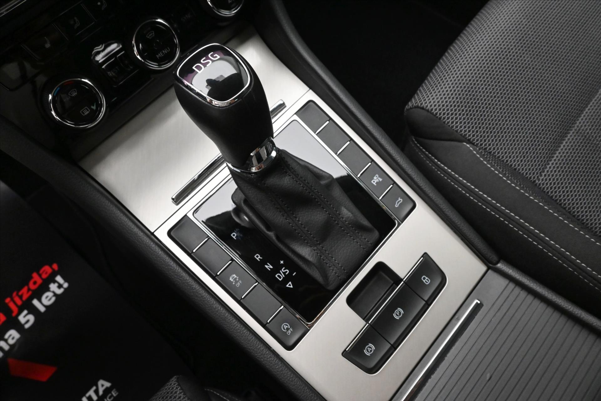 Main photo of the car Skoda Superb 2,0 TDI 147kW DSG Style Záruka až 5 let (23)