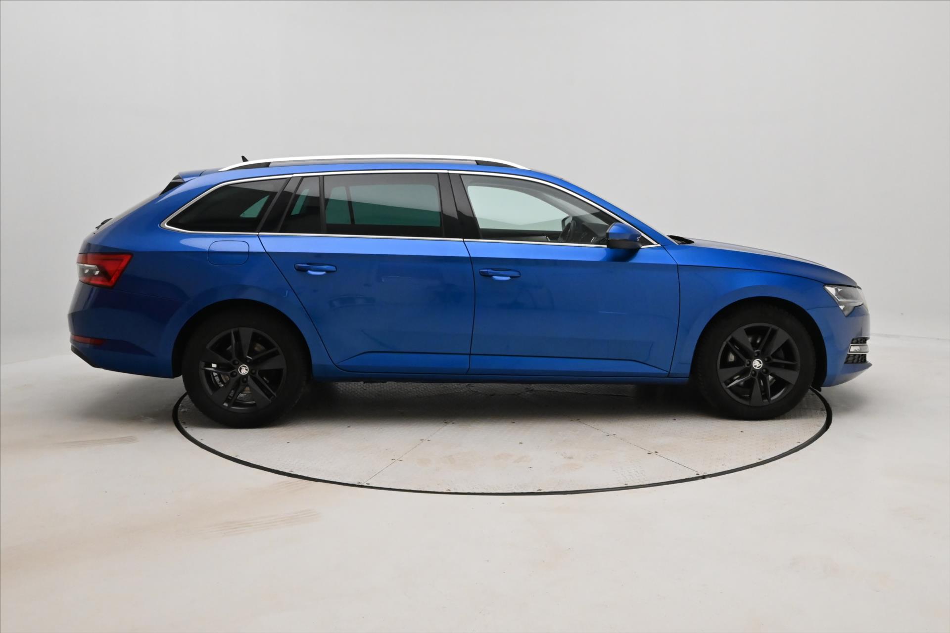 Main photo of the car Skoda Superb 2,0 TDI 147kW DSG Style Záruka až 5 let (4)