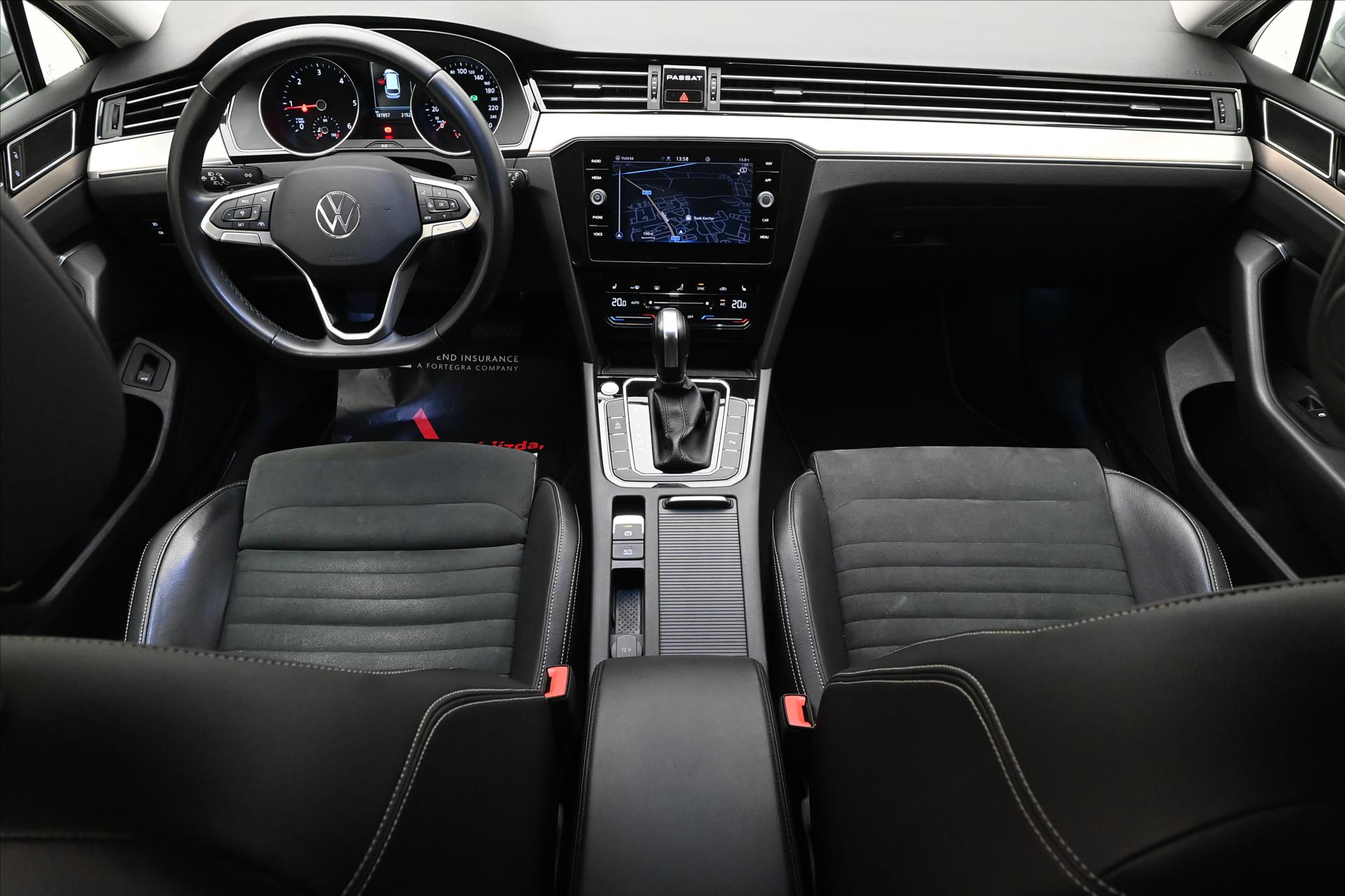 Hlavní fotografie vozu Volkswagen Passat 2,0 TDI 110 kW DSG ELEGANCE Záruka až 5 let (15)