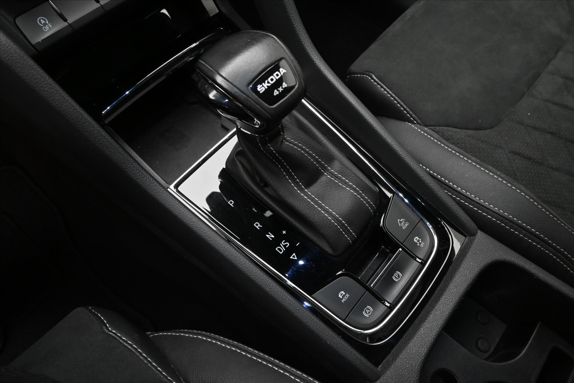 Hlavní fotografie vozu Škoda Kodiaq 2,0 TDI 147kW DSG 4x4 Sportline Záruka až 5 let (18)