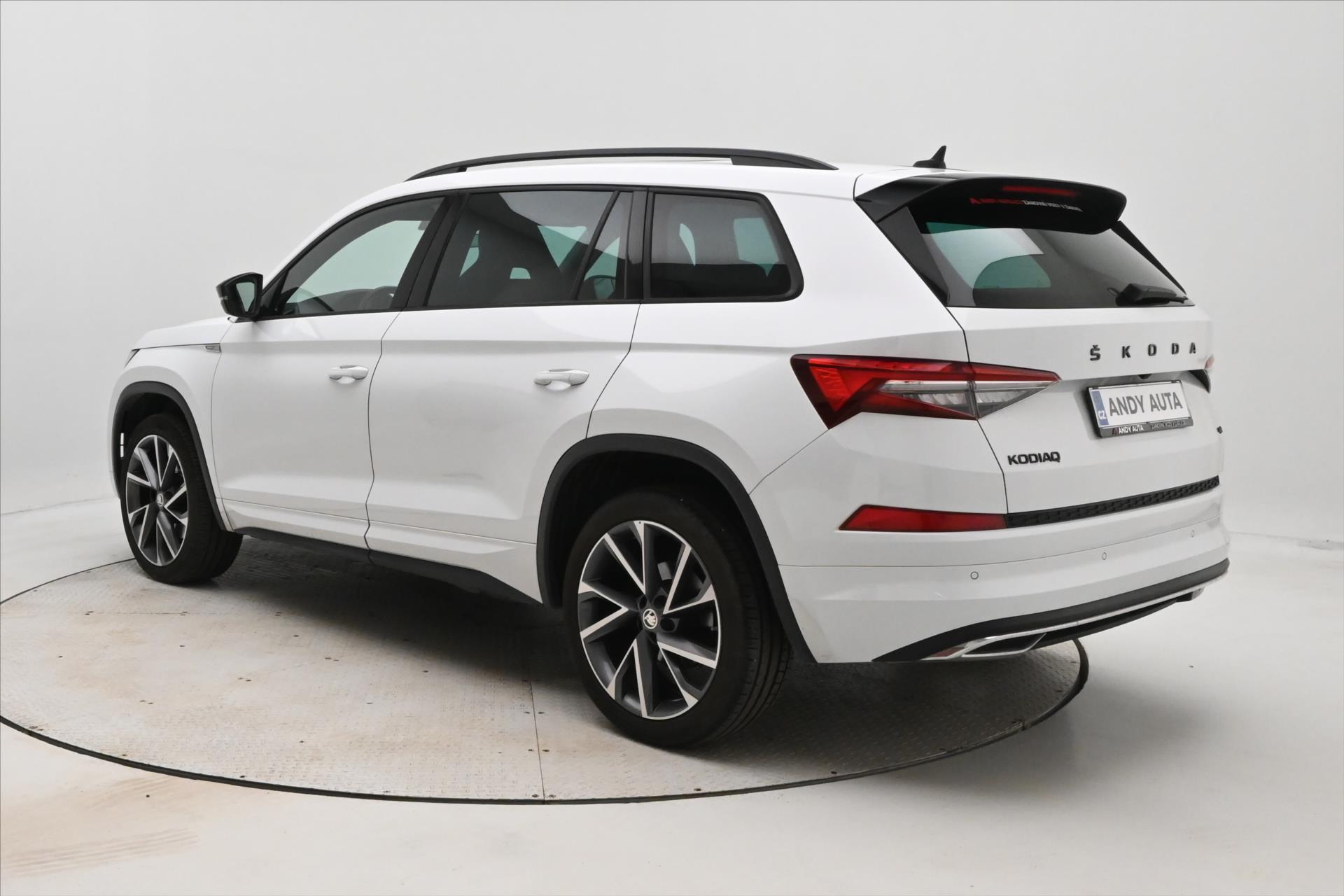 Hlavní fotografie vozu Škoda Kodiaq 2,0 TDI 147kW DSG 4x4 Sportline Záruka až 5 let (7)