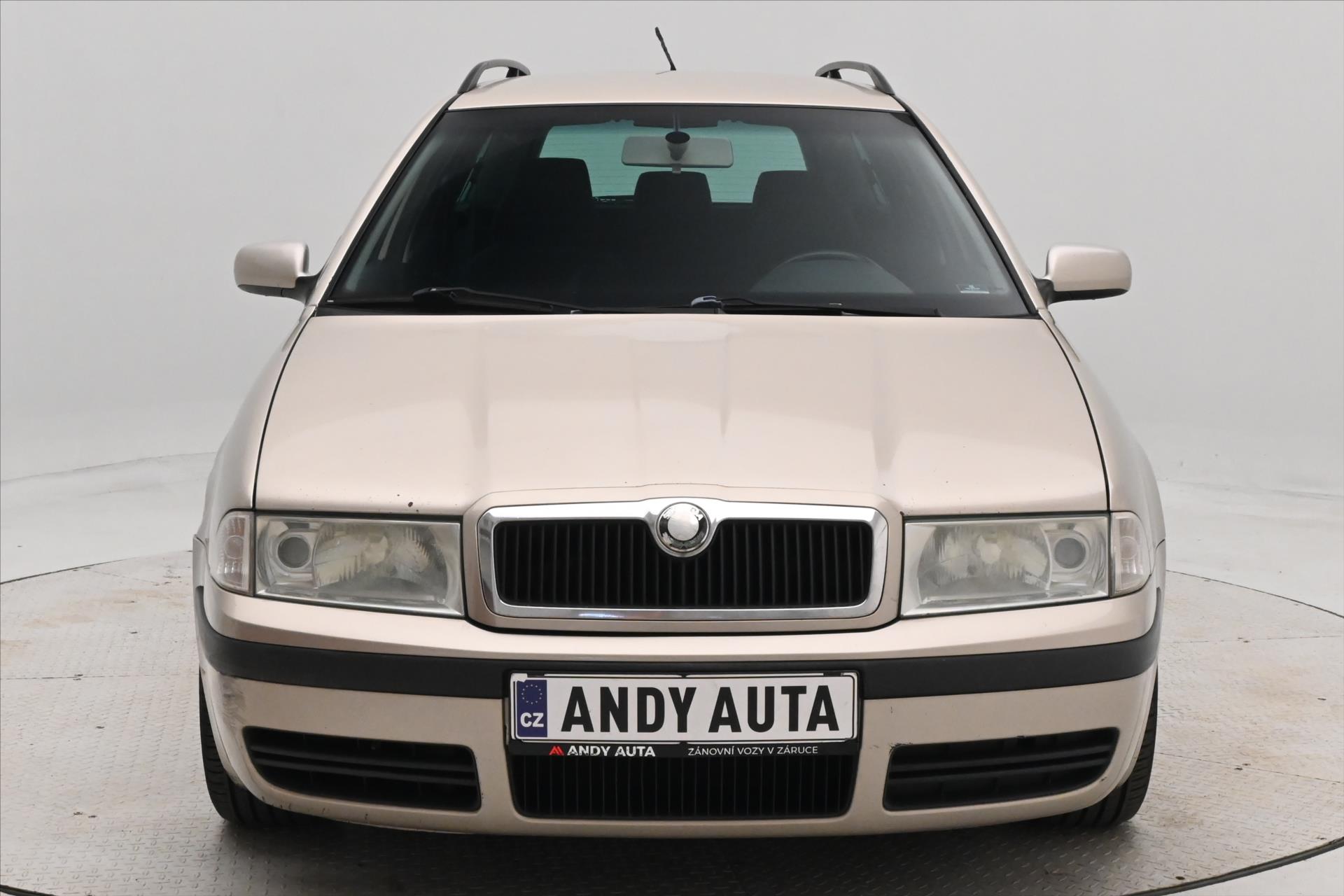 Hlavní fotografie vozu Škoda Octavia 1,9 TDI 81 kW Ambition Tažné (2)
