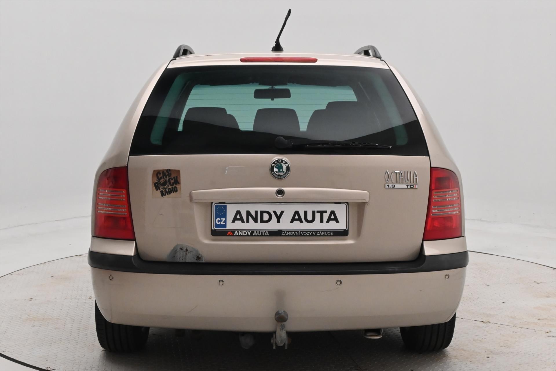 Hlavní fotografie vozu Škoda Octavia 1,9 TDI 81 kW Ambition Tažné (6)