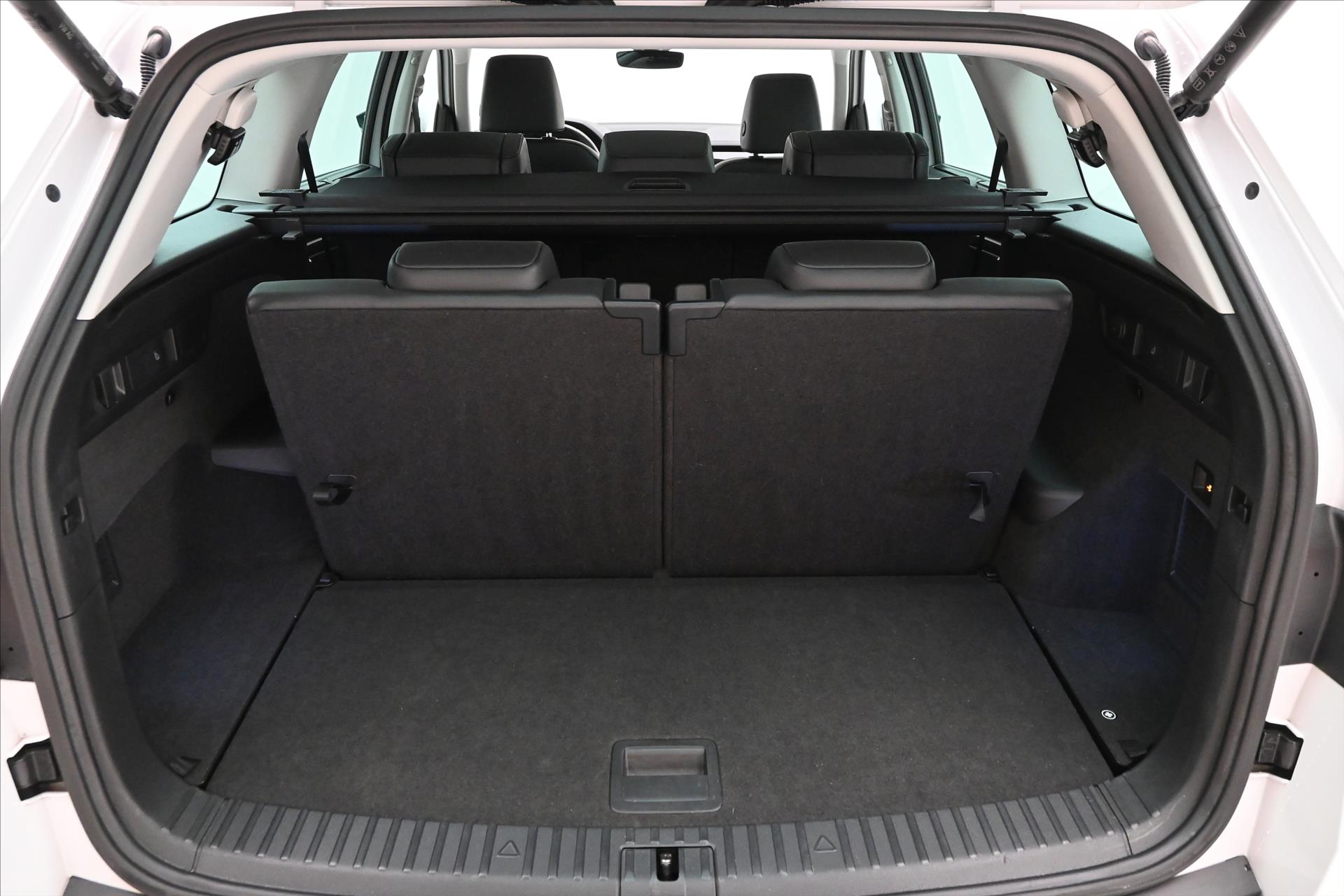 Main photo of the car Skoda Kodiaq 2,0 TSI 140KW DSG 4x4 7MÍST STYLE Záruka až 5 let (10)