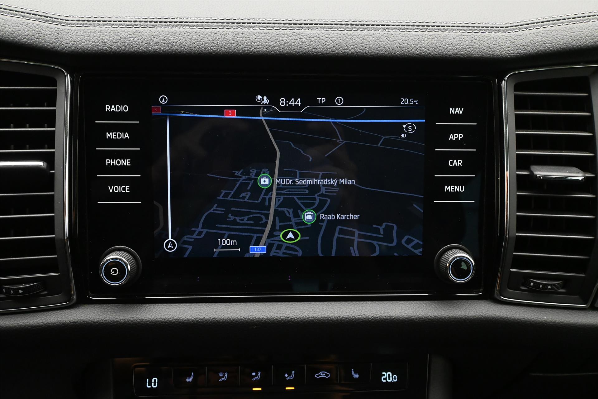 Hlavní fotografie vozu Škoda Kodiaq 1,5 TSI 110 kW DSG Ambition Záruka až 5 let (20)