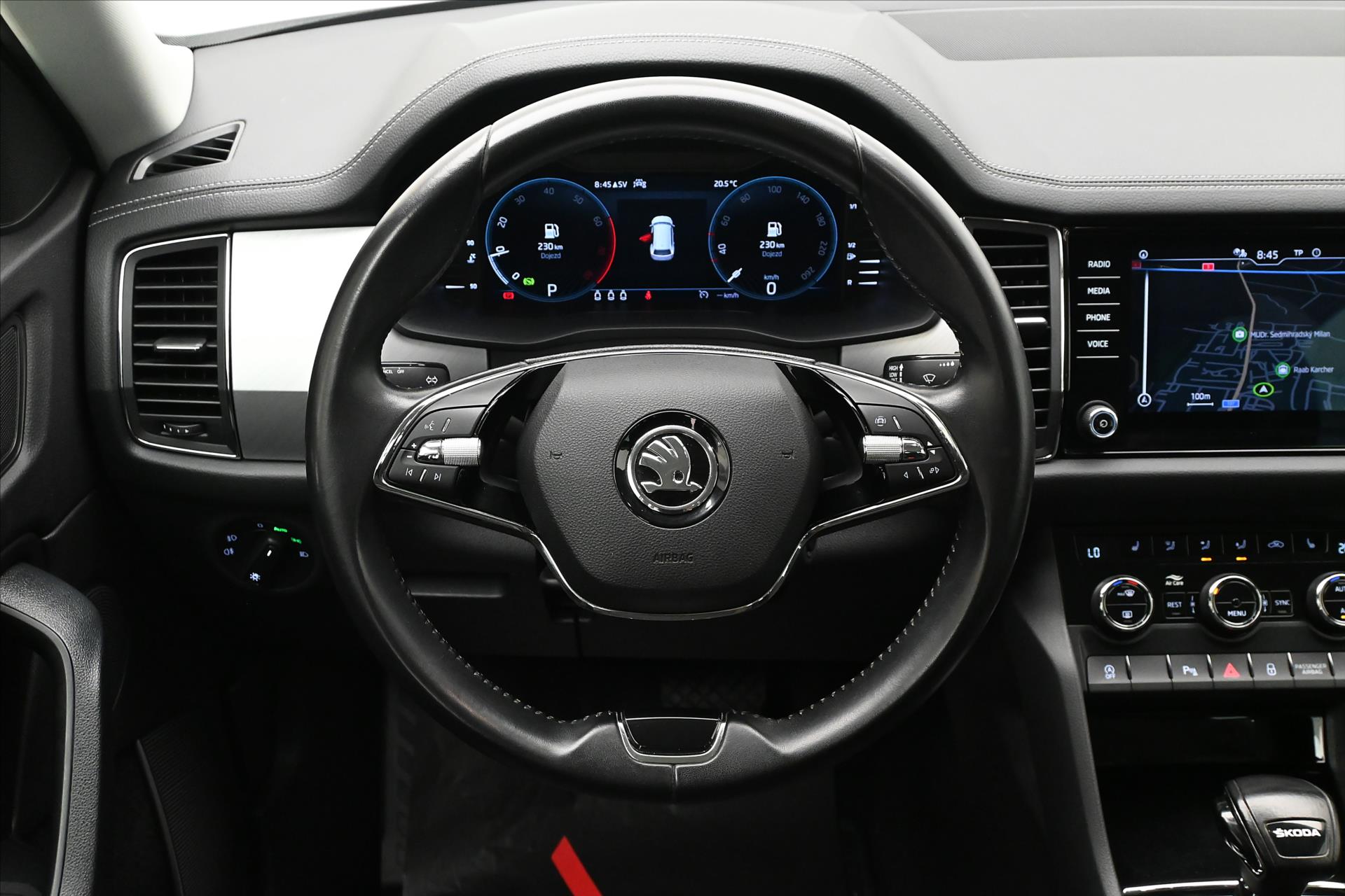 Hlavní fotografie vozu Škoda Kodiaq 1,5 TSI 110kW DSG Ambition Záruka až 5 let (19)