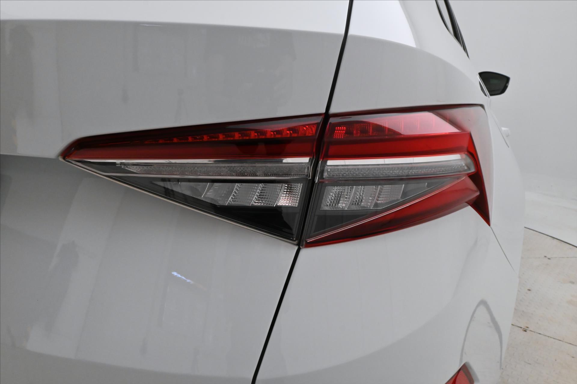 Hlavní fotografie vozu Škoda Kodiaq 1,5 TSI 110kW DSG Ambition Záruka až 5 let (31)