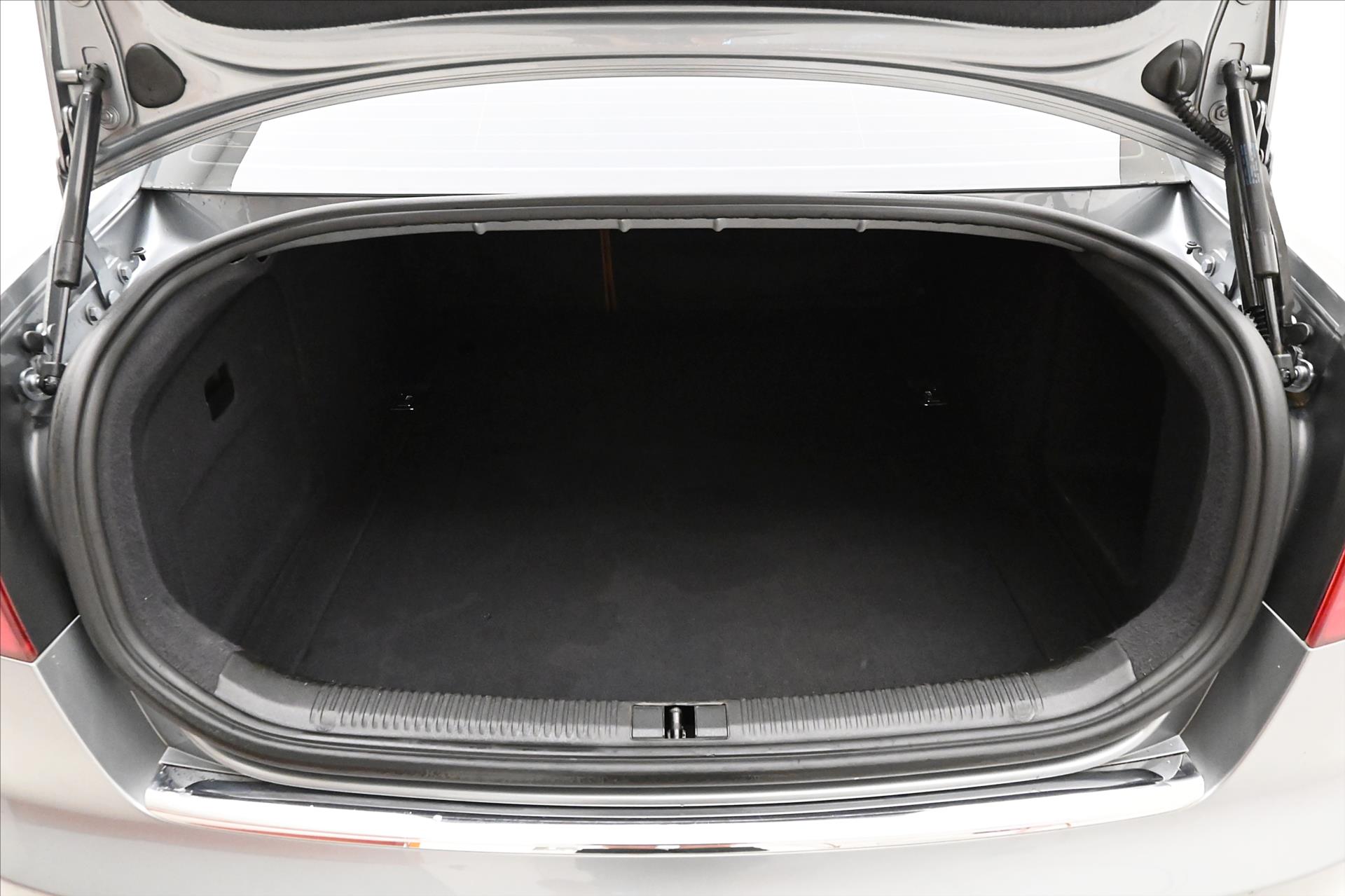 Hlavní fotografie vozu Audi A6 2,7 TDI 140 kW Navi Kůže Nová STK (10)