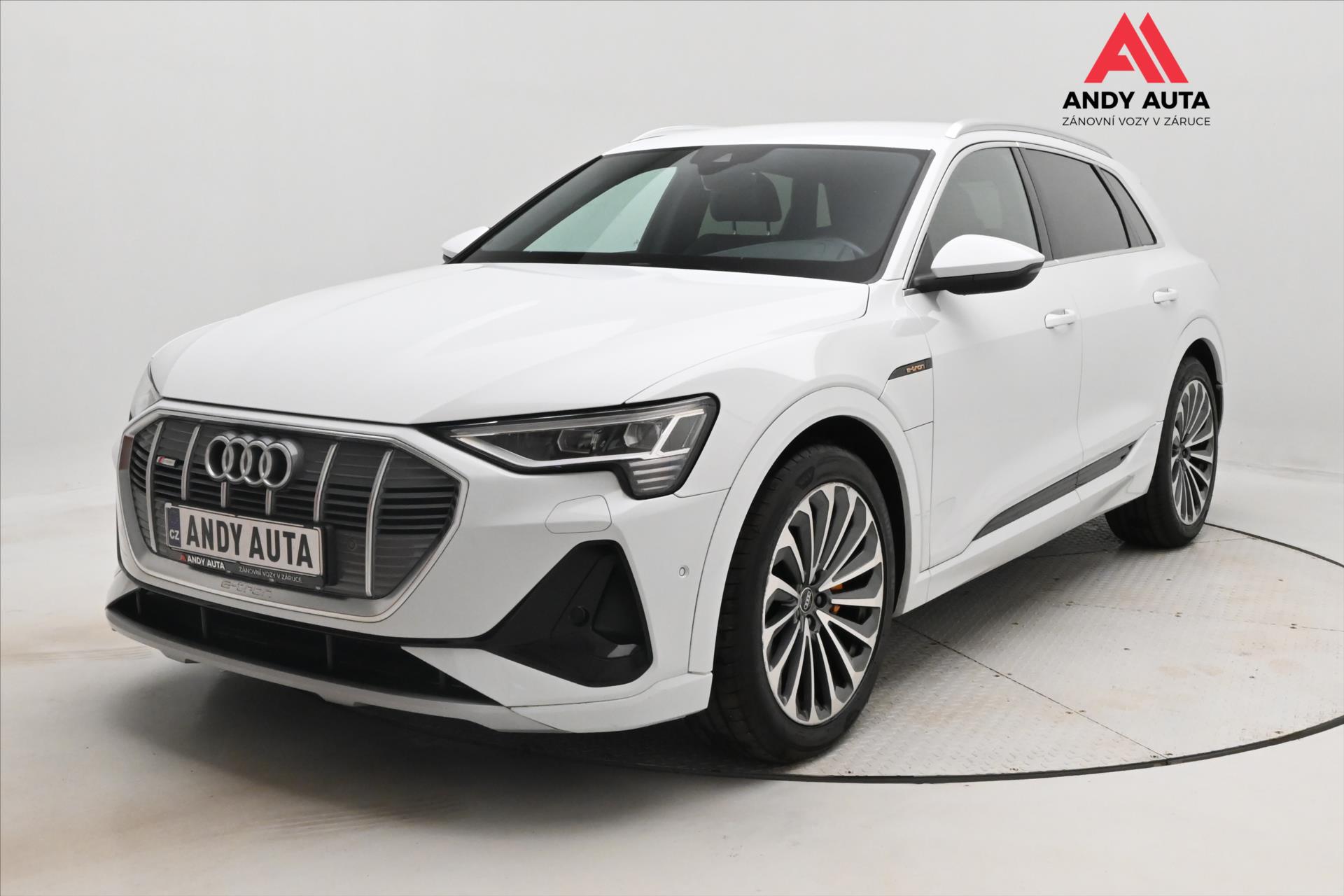 Audi e-tron 55 300 kW QUATTRO S-LINE Záruka až 3 roky
