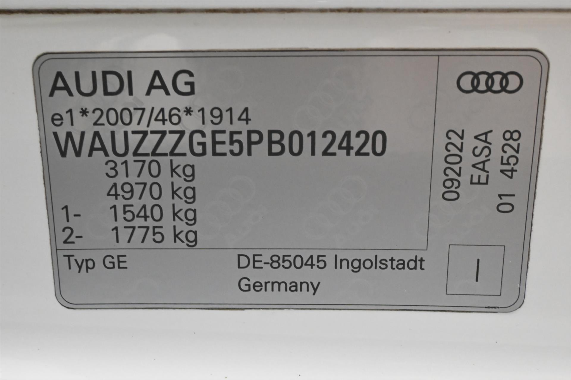 Hlavní fotografie vozu Audi e-tron 55 300 kW QUATTRO S-LINE Záruka až 3 roky (12)