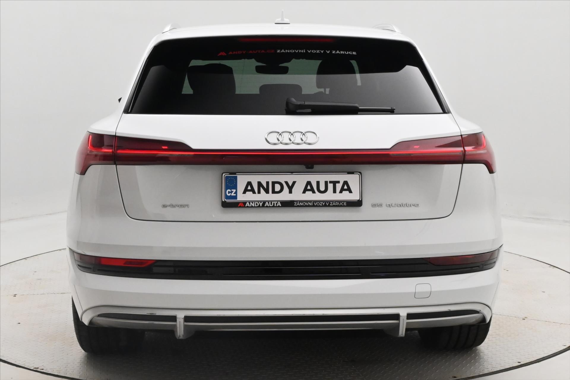 Hlavní fotografie vozu Audi e-tron 55 300 kW QUATTRO S-LINE Záruka až 3 roky (6)