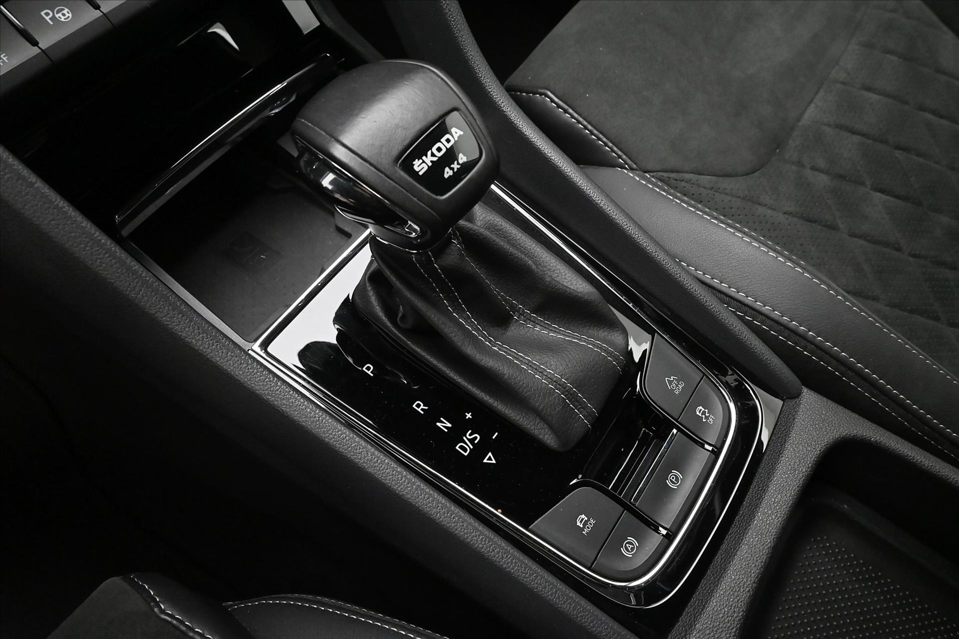 Hlavní fotografie vozu Škoda Kodiaq 2,0 TDI 147kW DSG Sportline Záruka až 5 let (18)