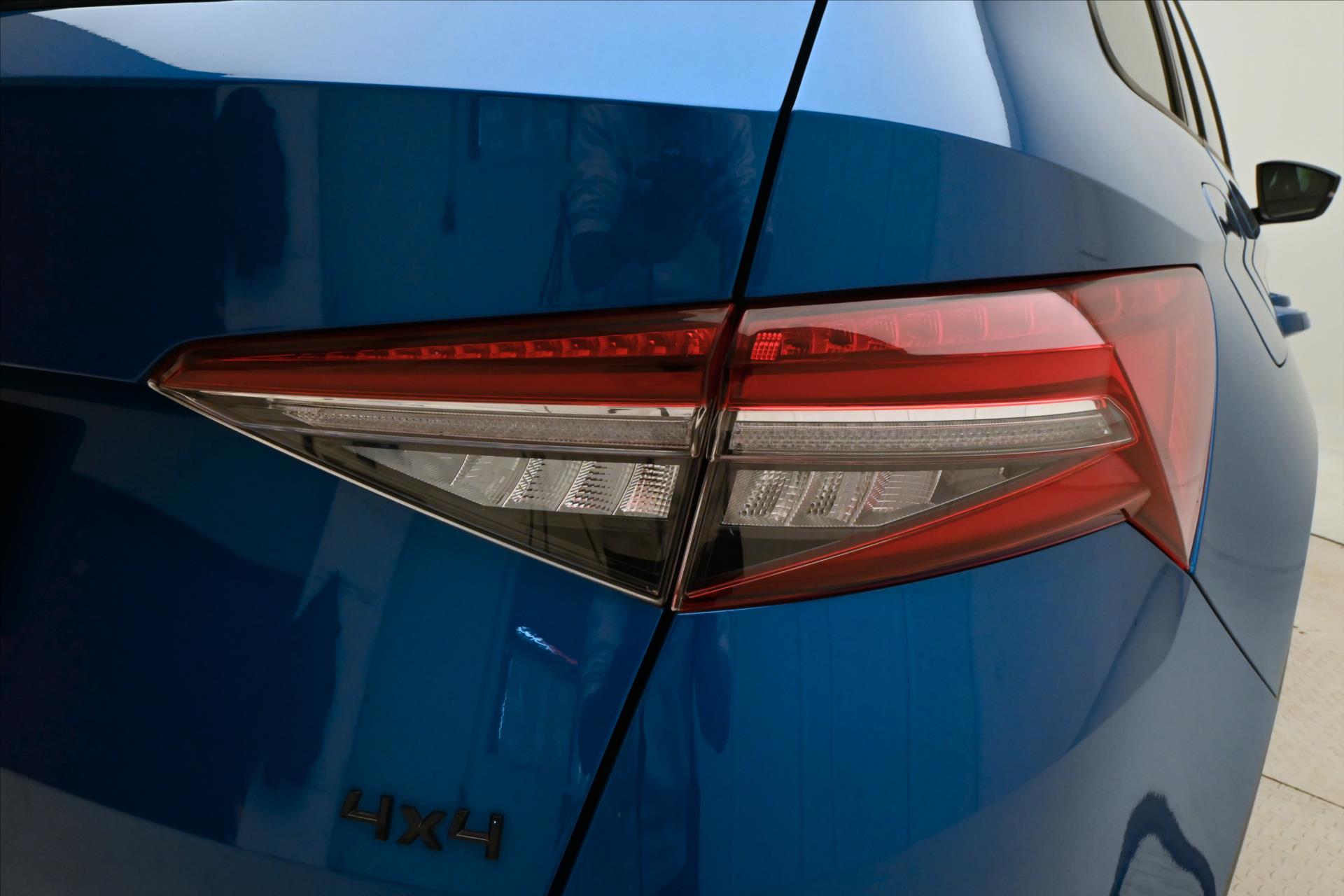 Main photo of the car Skoda Kodiaq 2,0 TDI 147kW Sportline 4x4 Záruka až 5 let (24)