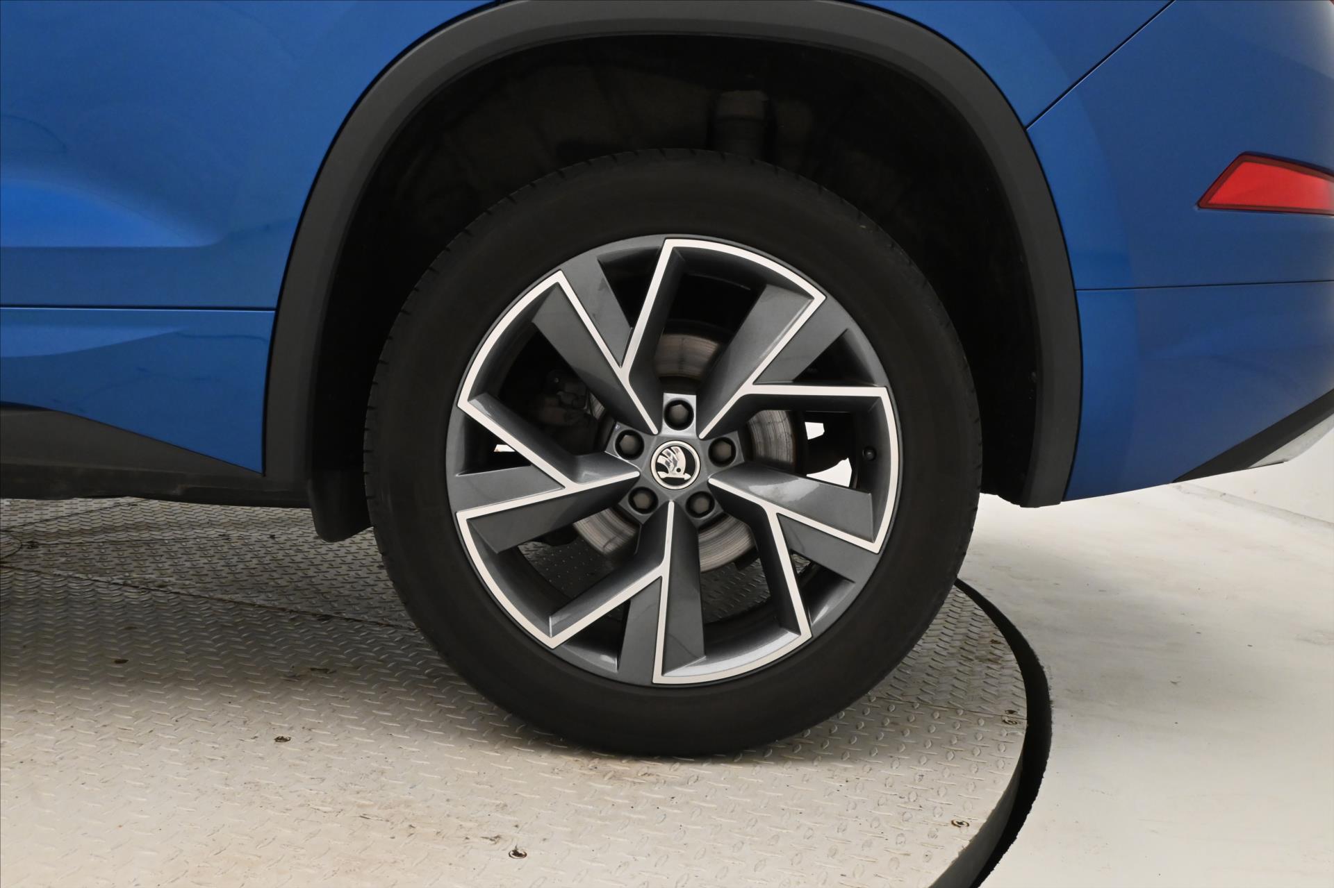 Main photo of the car Skoda Kodiaq 2,0 TDI 147kW Sportline 4x4 Záruka až 5 let (25)