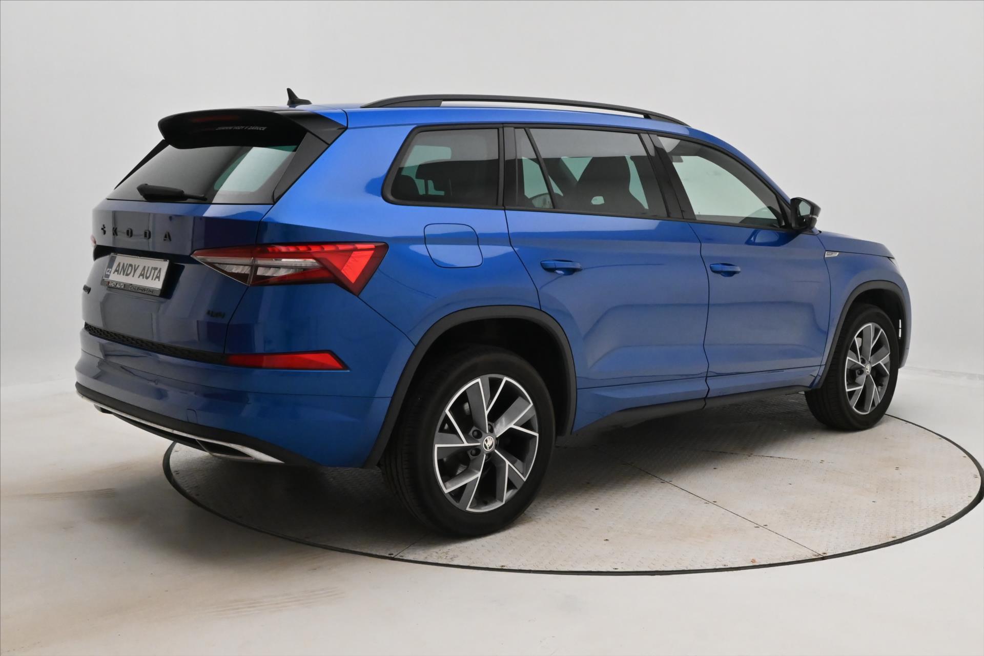 Main photo of the car Skoda Kodiaq 2,0 TDI 147kW Sportline 4x4 Záruka až 5 let (5)