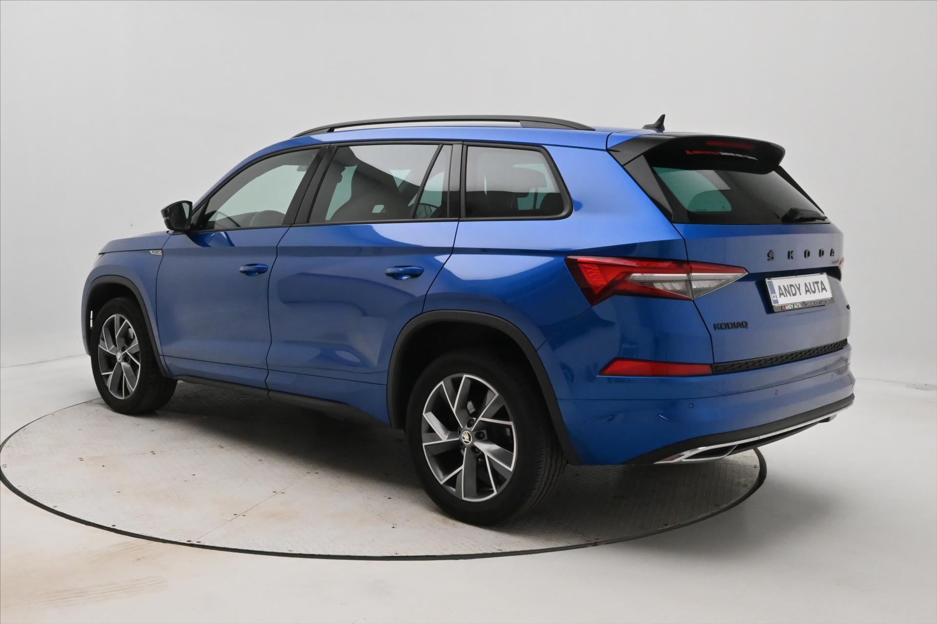 Main photo of the car Skoda Kodiaq 2,0 TDI 147kW Sportline 4x4 Záruka až 5 let (7)