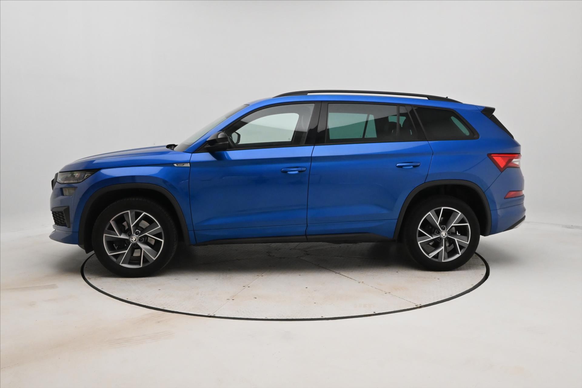 Main photo of the car Skoda Kodiaq 2,0 TDI 147kW Sportline 4x4 Záruka až 5 let (8)