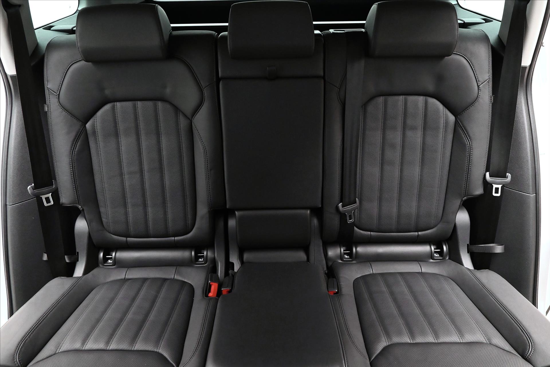 Hlavní fotografie vozu Škoda Kodiaq 2,0 TDI 147kW L&K DSG 4x4 Záruka až 5 let (29)