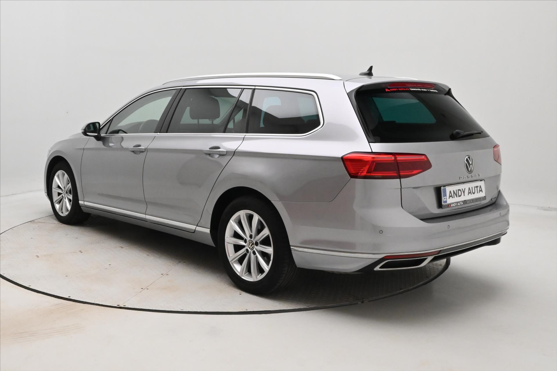 Main photo of the car Volkswagen Passat 2,0 TDI 147kW DSG Elegance Záruka až 5 let (7)